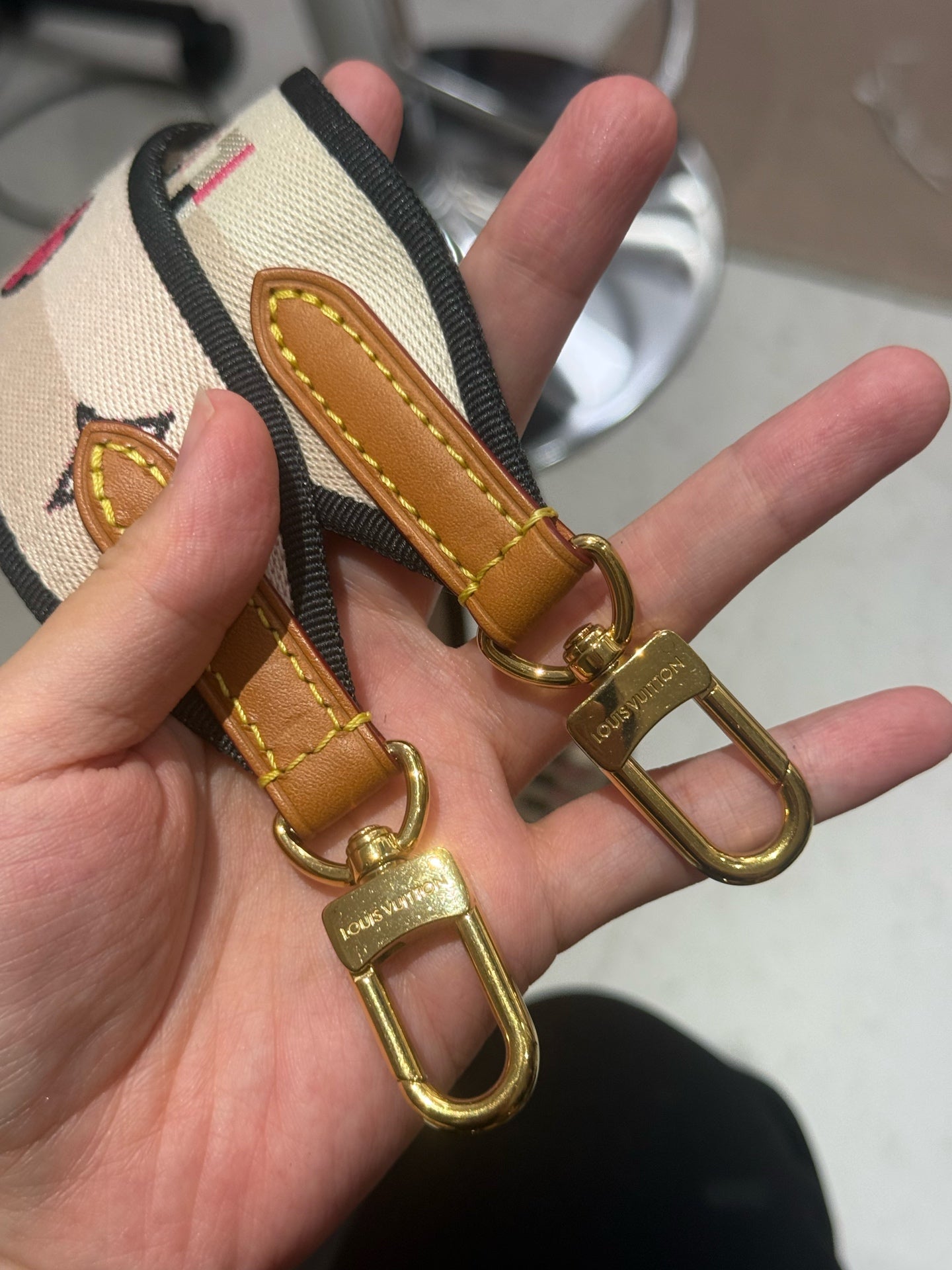 Louis Vuitton - Diane - Leather - Brown - (small)