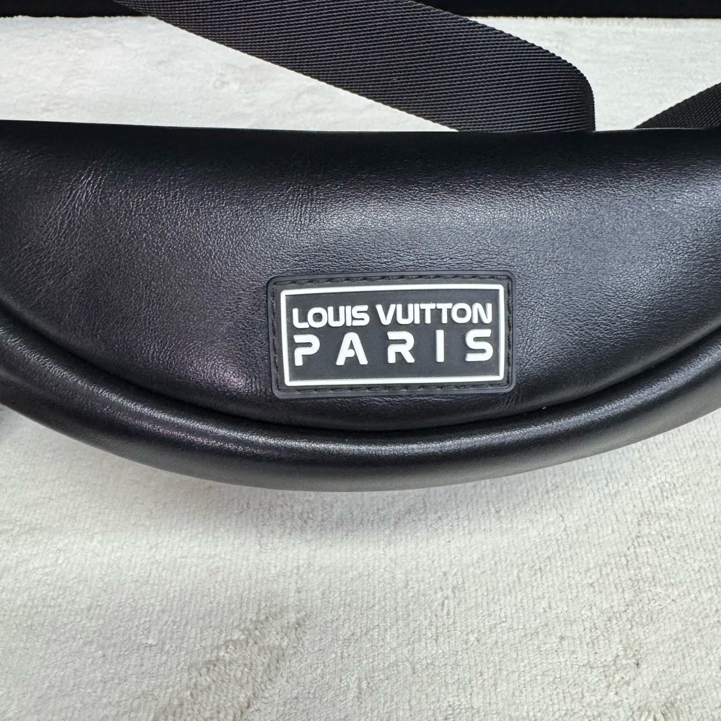 Louis Vuitton - Discovery Belt Bag Galaxy - Monogram coated canvas with leather trim - Multicolour - (large)