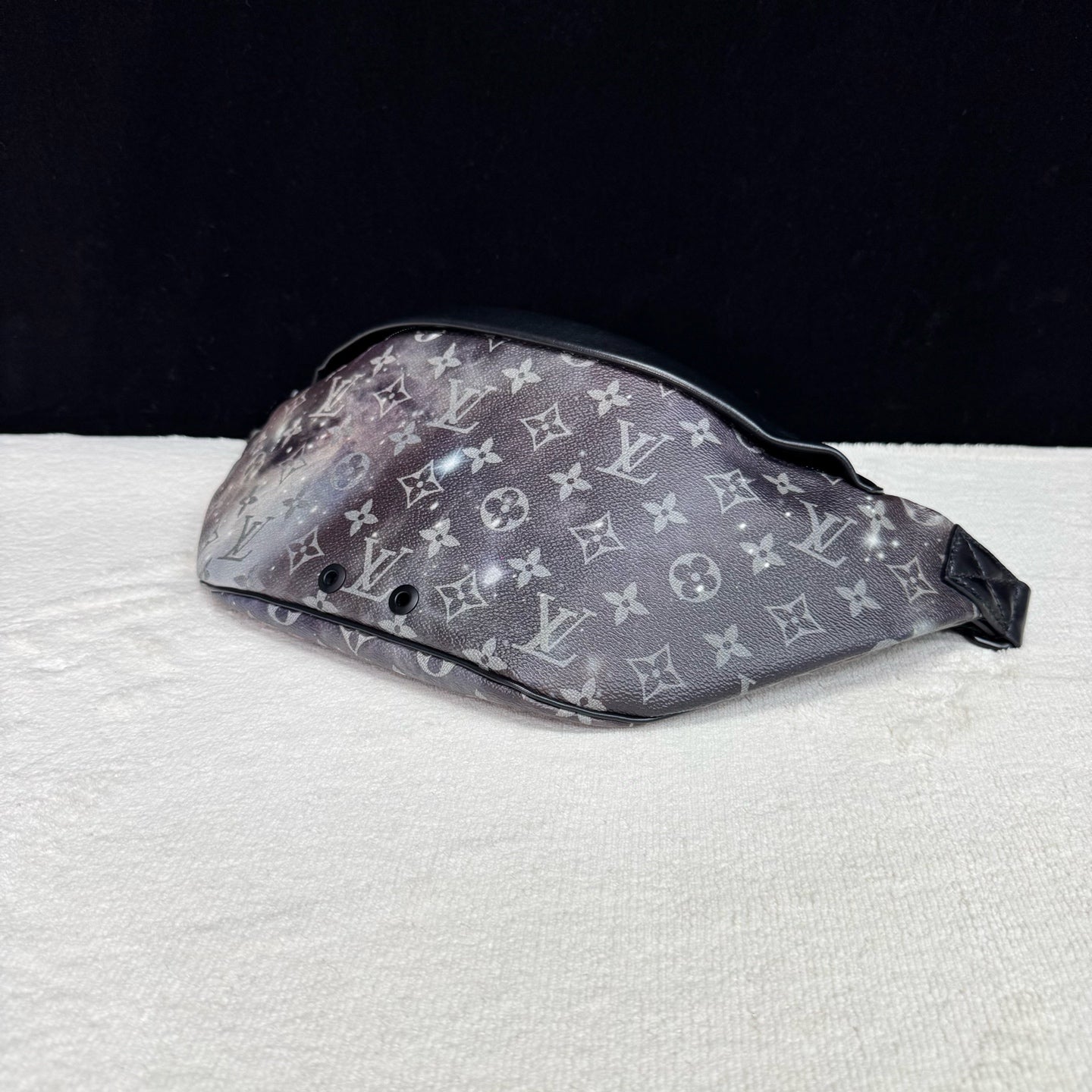 Louis Vuitton - Discovery Belt Bag Galaxy - Monogram coated canvas with leather trim - Multicolour - (large)