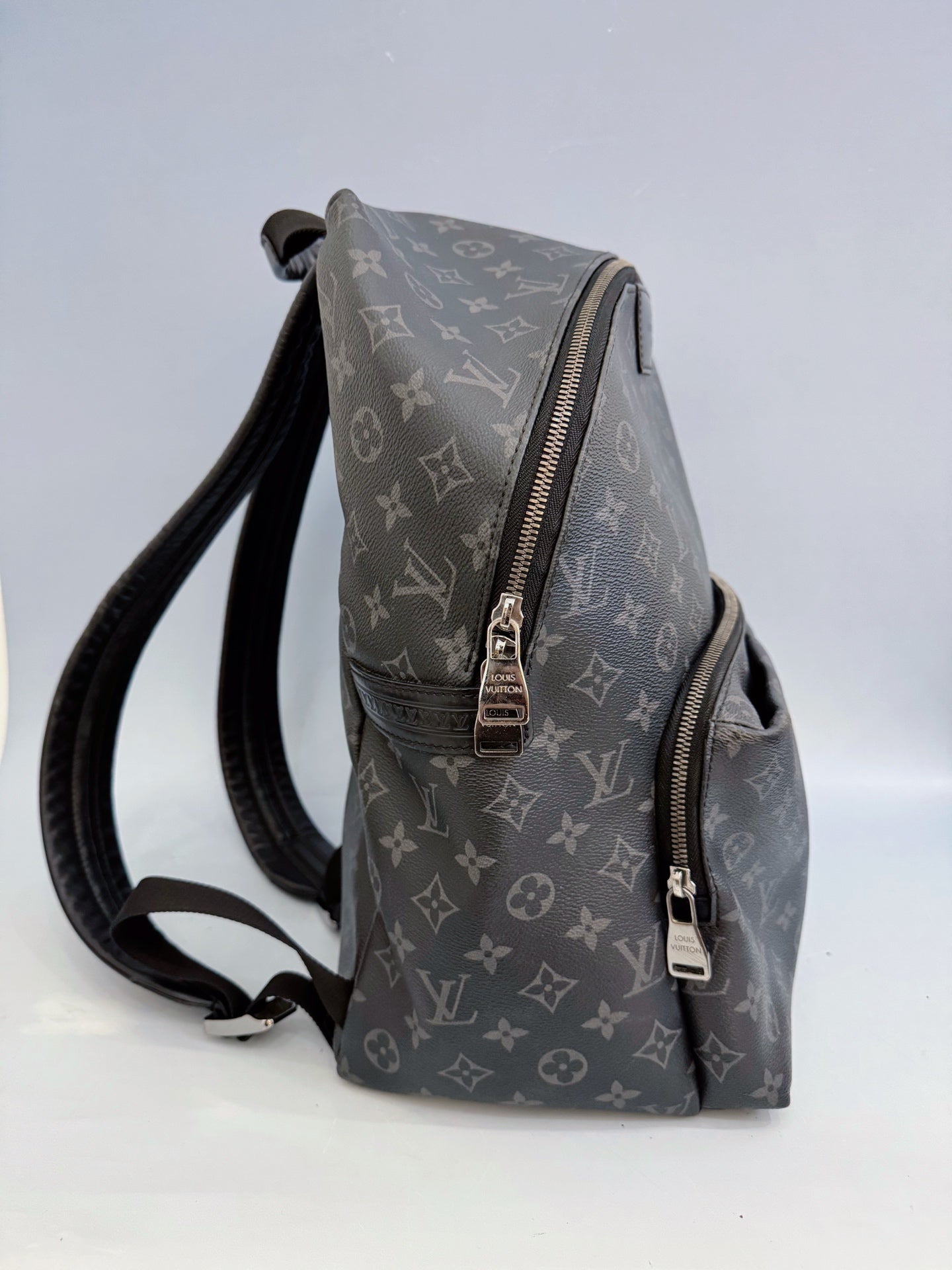 Louis Vuitton - Discovery - Cloth - Black - (medium)