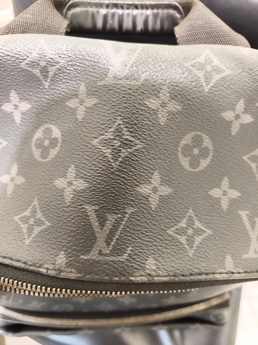 Louis Vuitton - Discovery - Cloth - Black - (medium)