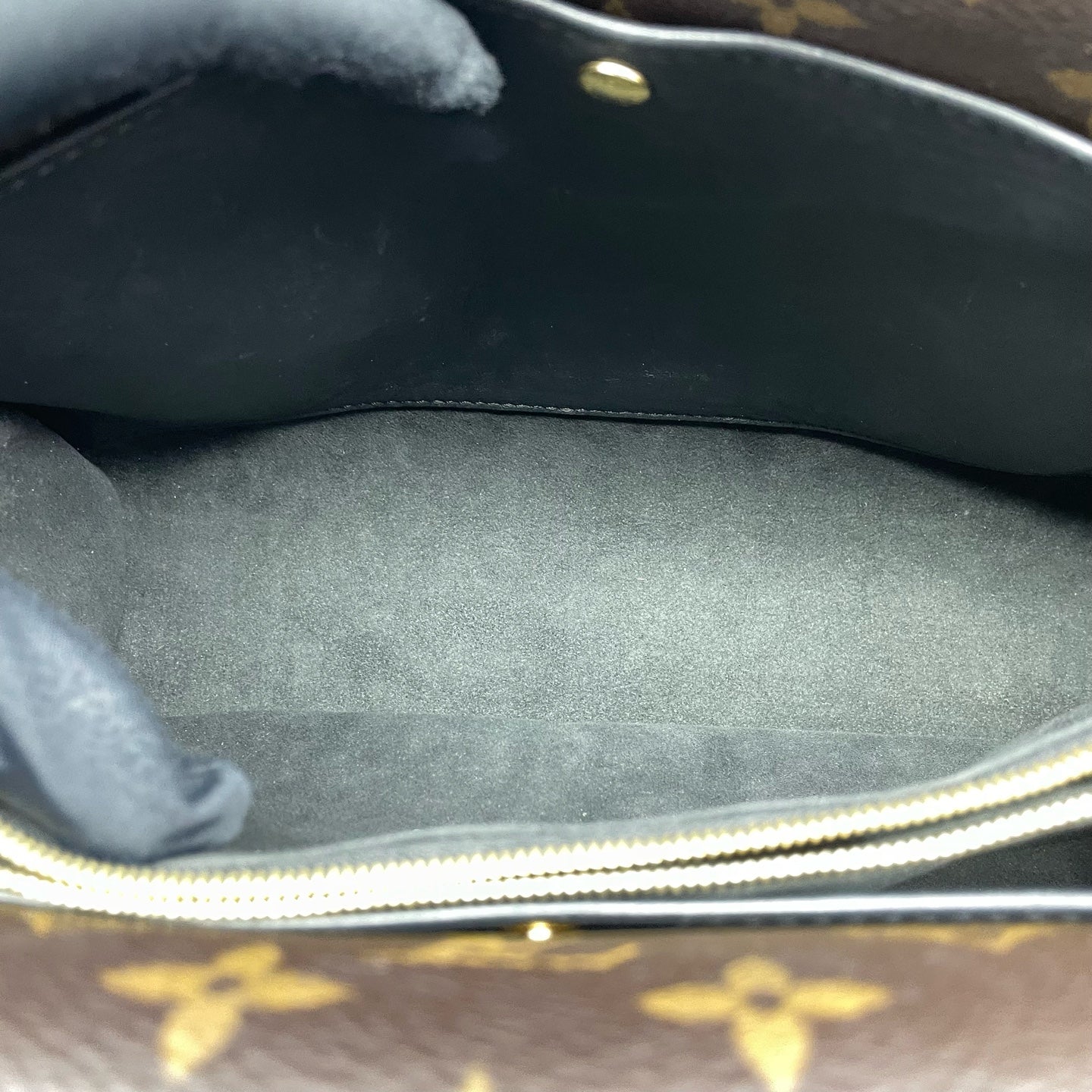 Louis Vuitton - Double V - Leather - Black - (medium)