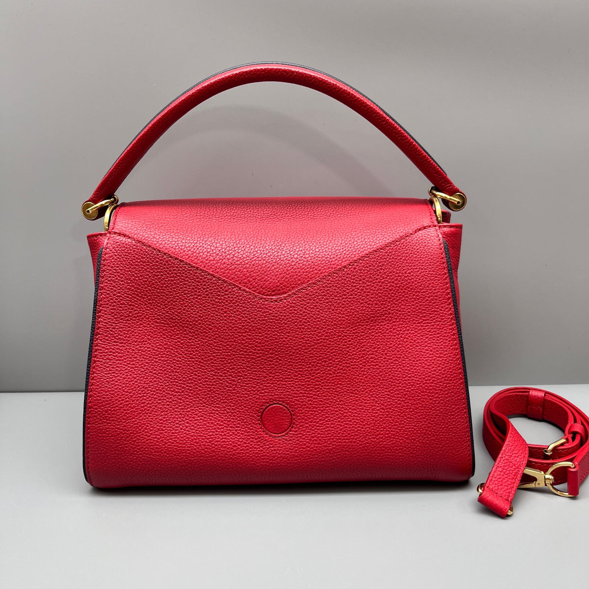 Louis Vuitton - Double V Messenger Bag - Leather - Red - (medium)