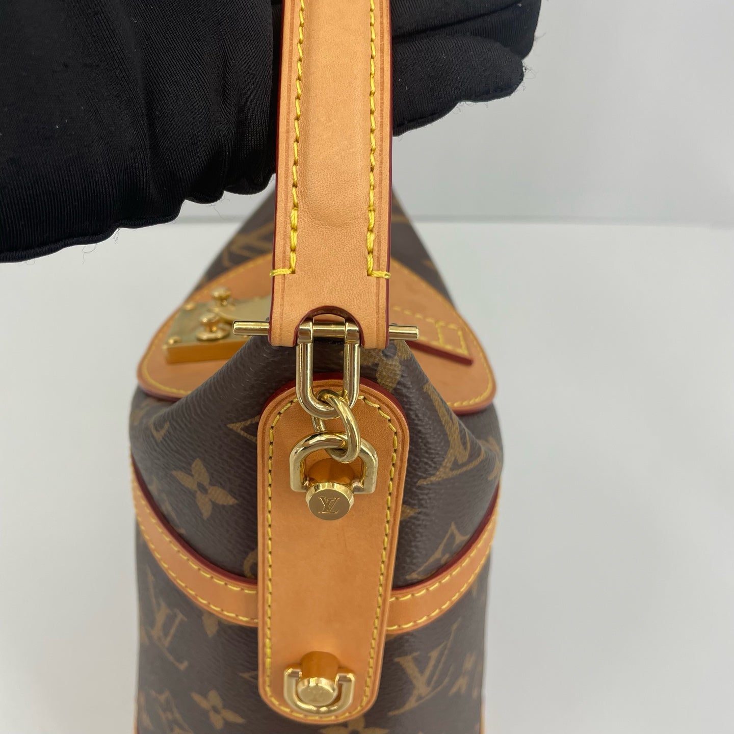 Louis Vuitton - Duffie - Leather - Brown - (mini)