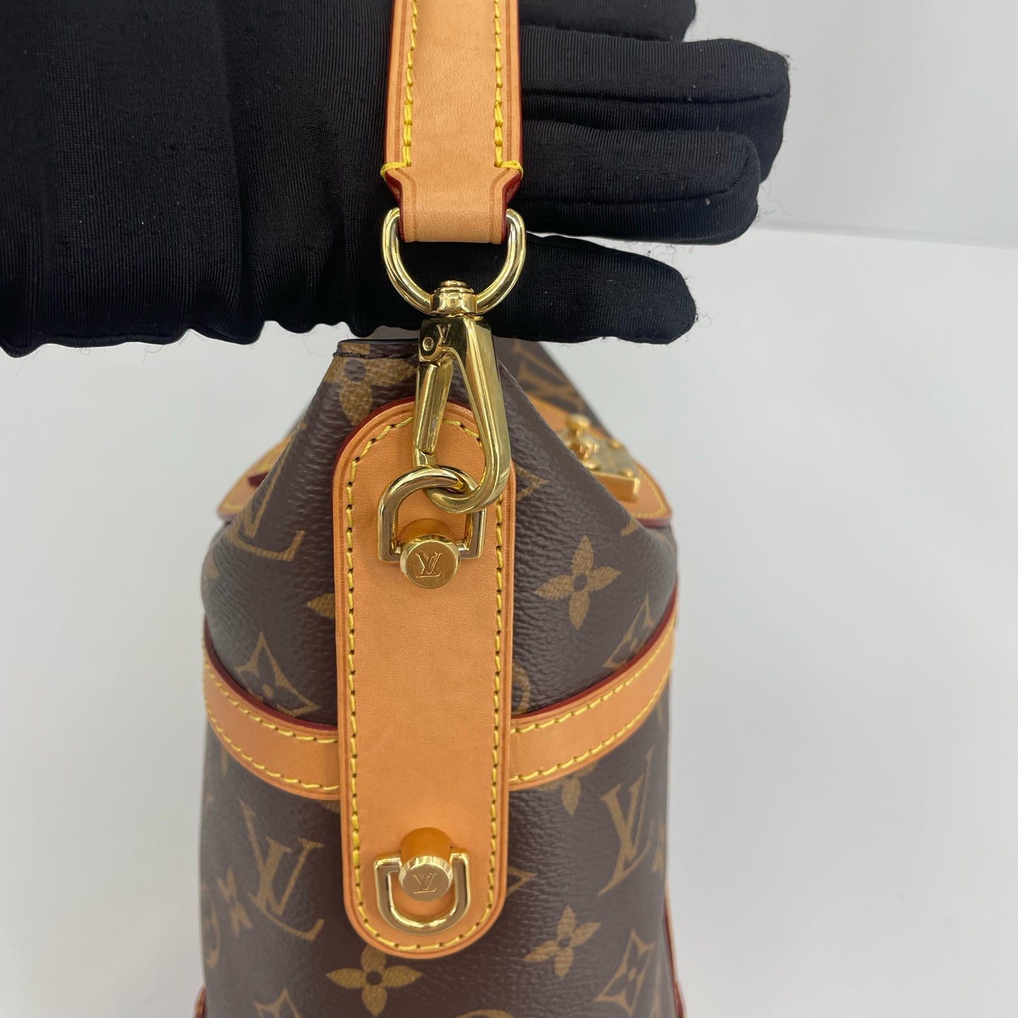 Louis Vuitton - Duffie - Leather - Brown - (mini)