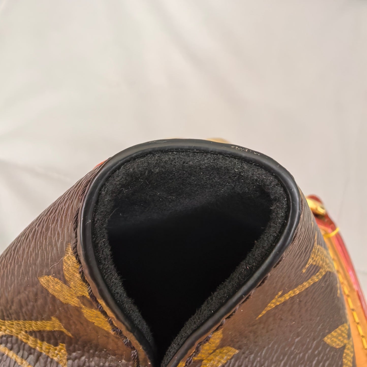 Louis Vuitton - Duffle - Leather - Brown - (small)