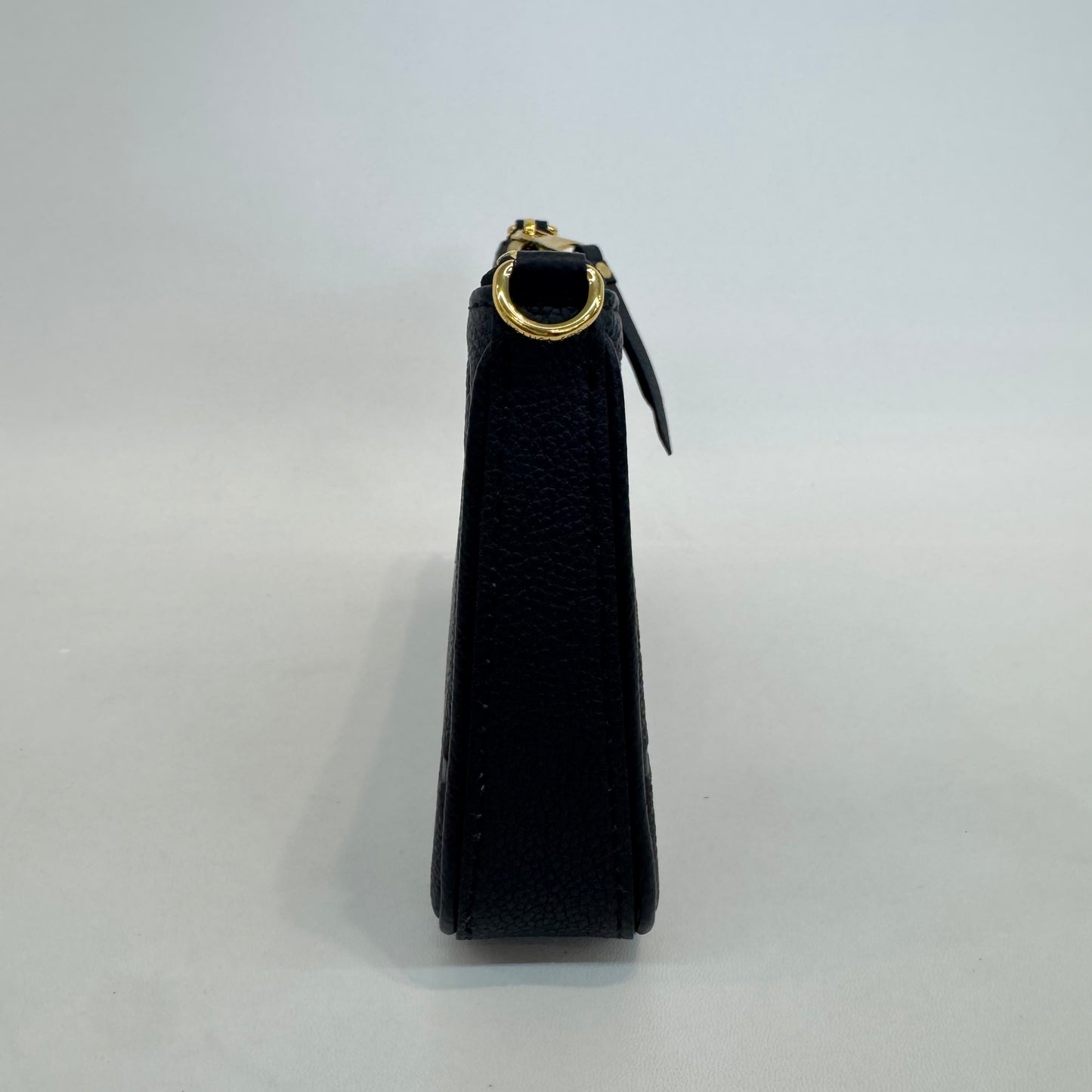 Louis Vuitton - Easy Pouch on Strap - Leather - Black - (mini)