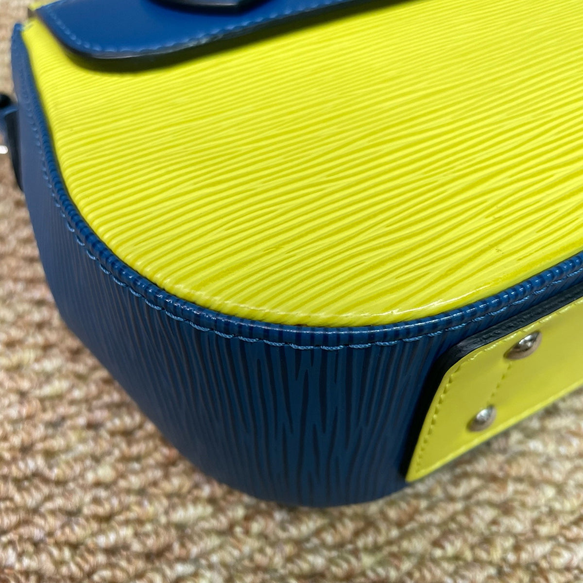 Louis Vuitton - Eden - Leather - Multicolour - (small)