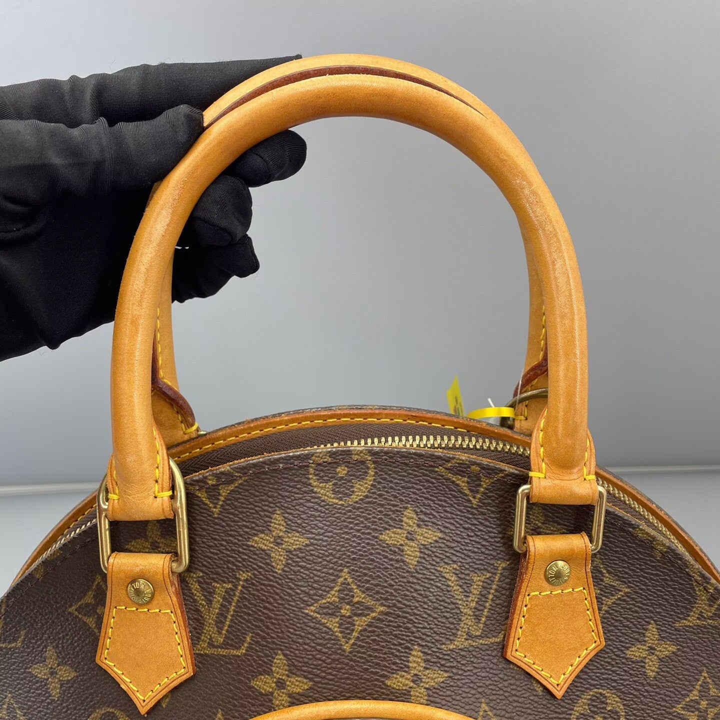 Louis Vuitton - Ellipse PM - Monogram canvas with Vachetta leather trim - Brown - (small)