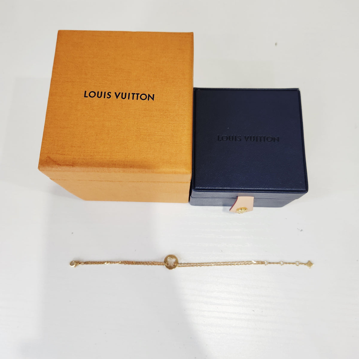 Louis Vuitton - Empreinte - 18-karat (750) rose gold - Pink