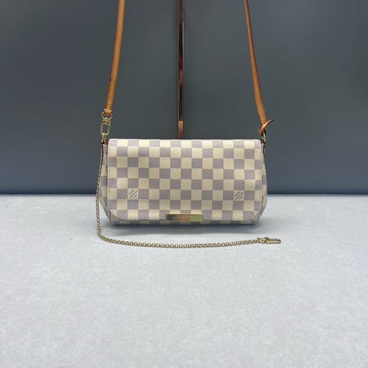 Louis Vuitton - Favorite - Cloth - Beige - (small)