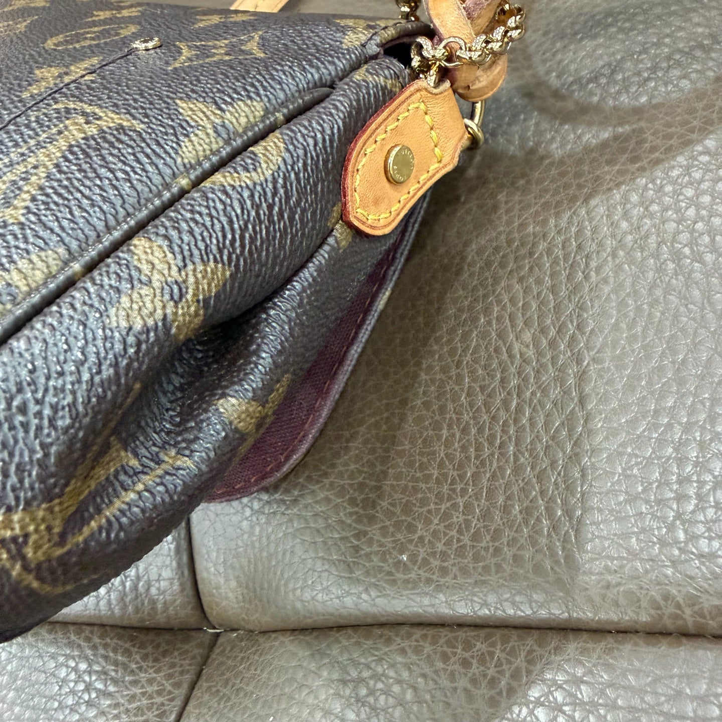 Louis Vuitton - Favorite - Cloth - Brown - (small)