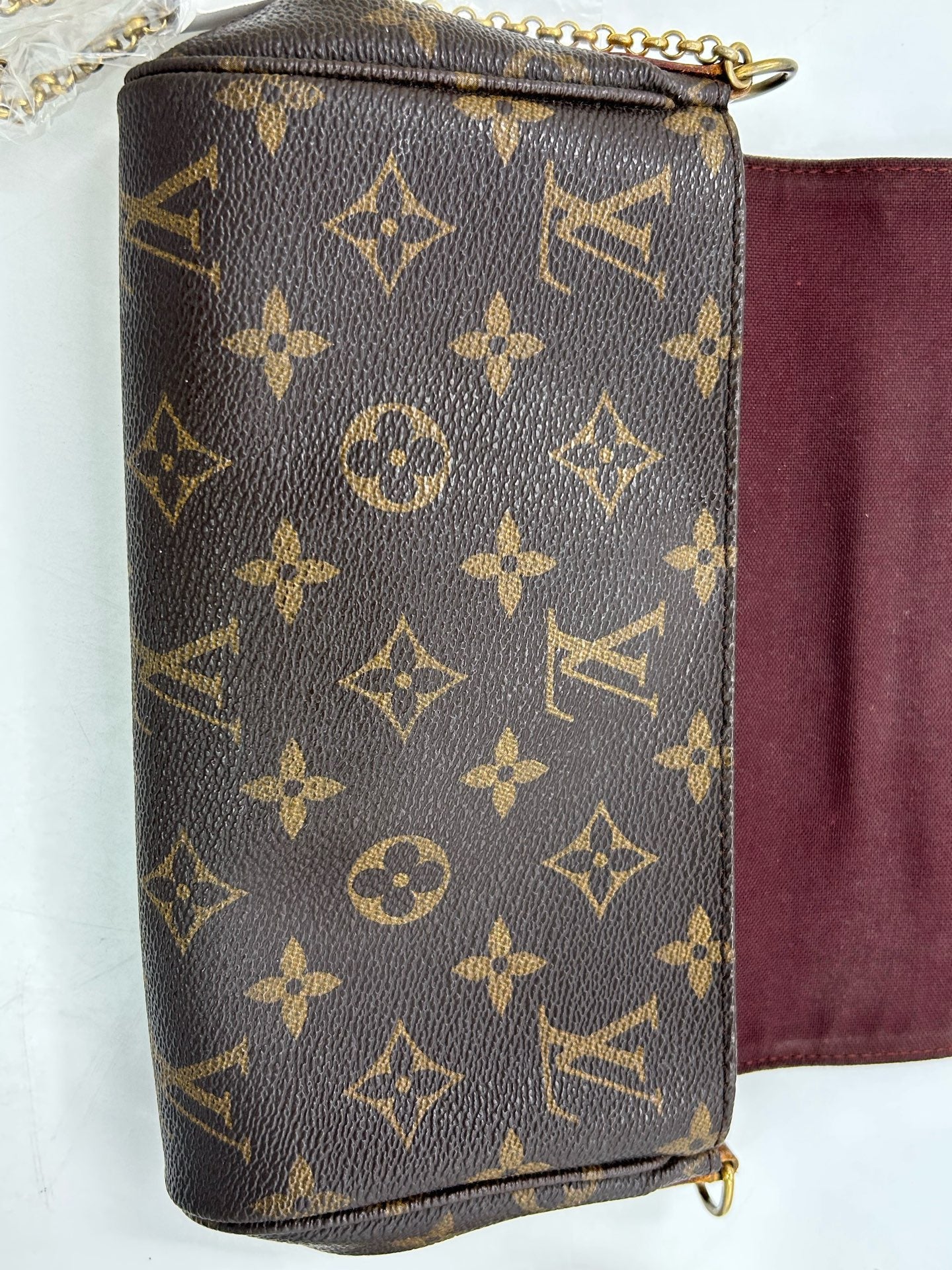 Louis Vuitton - Favorite - Cloth - Brown - (small)