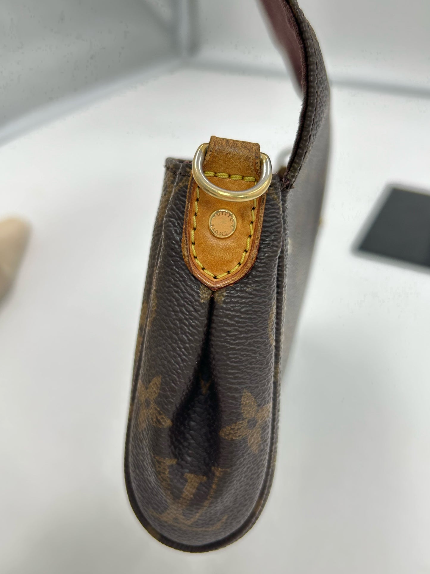 Louis Vuitton - Favorite - Cloth - Brown - (small)