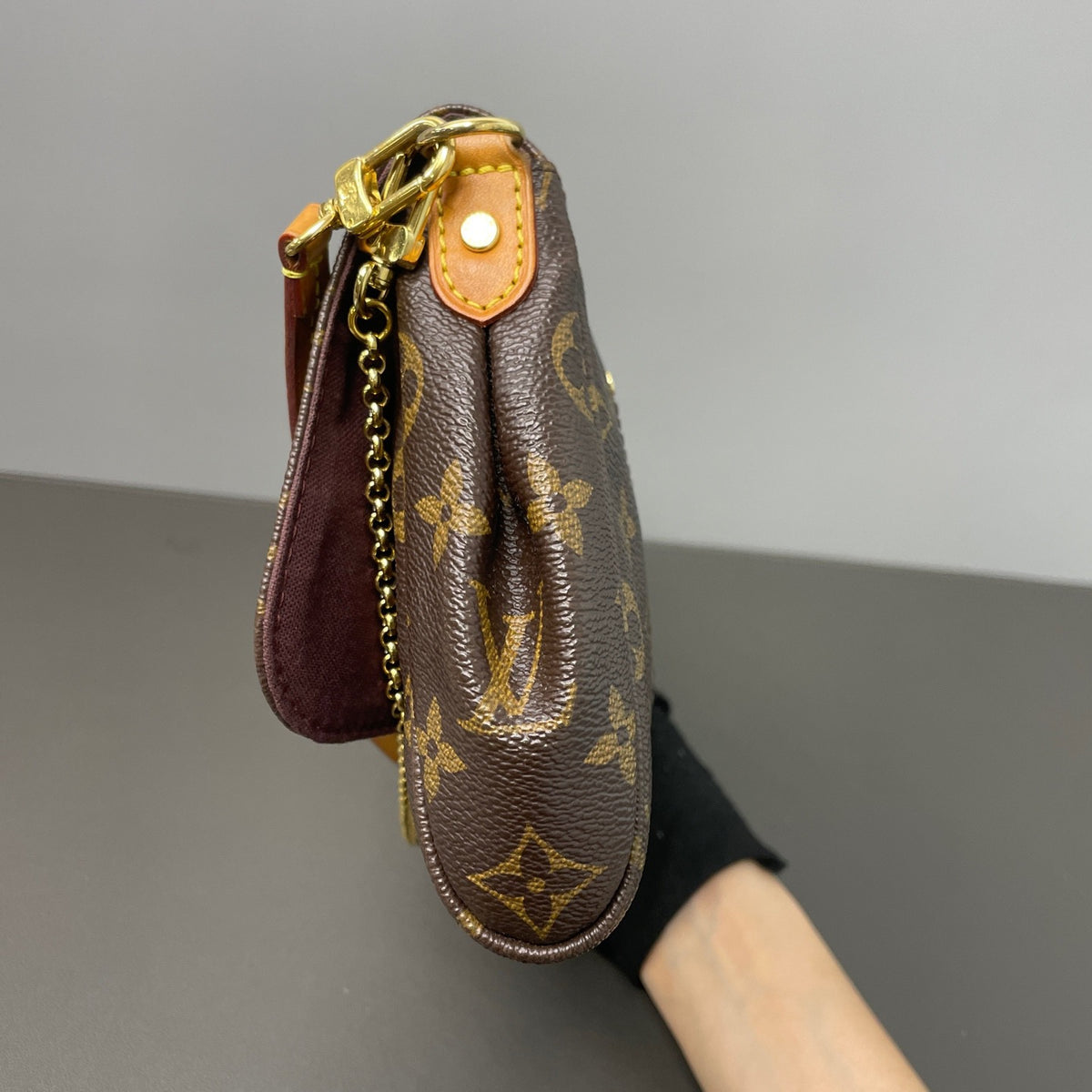 Louis Vuitton - Favorite crossbody bag - Leather - Brown - (small)