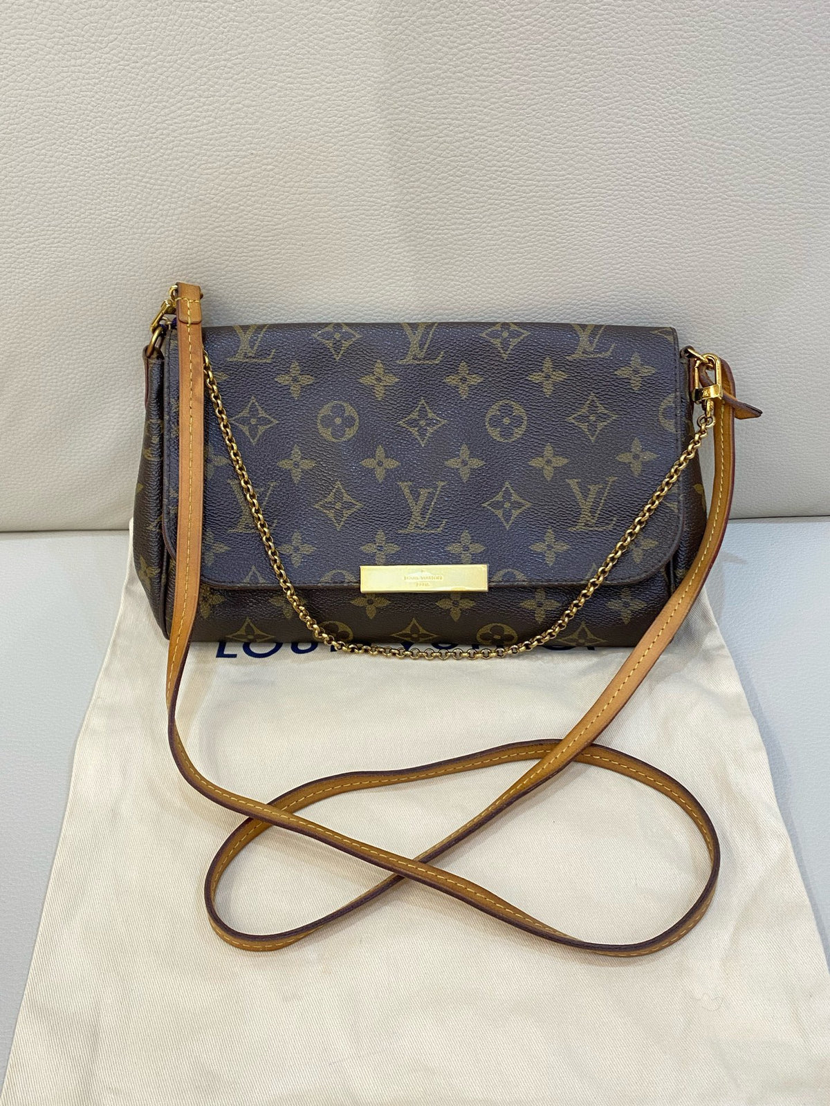 Louis Vuitton - Favorite Medium - Cloth - Brown - (medium)