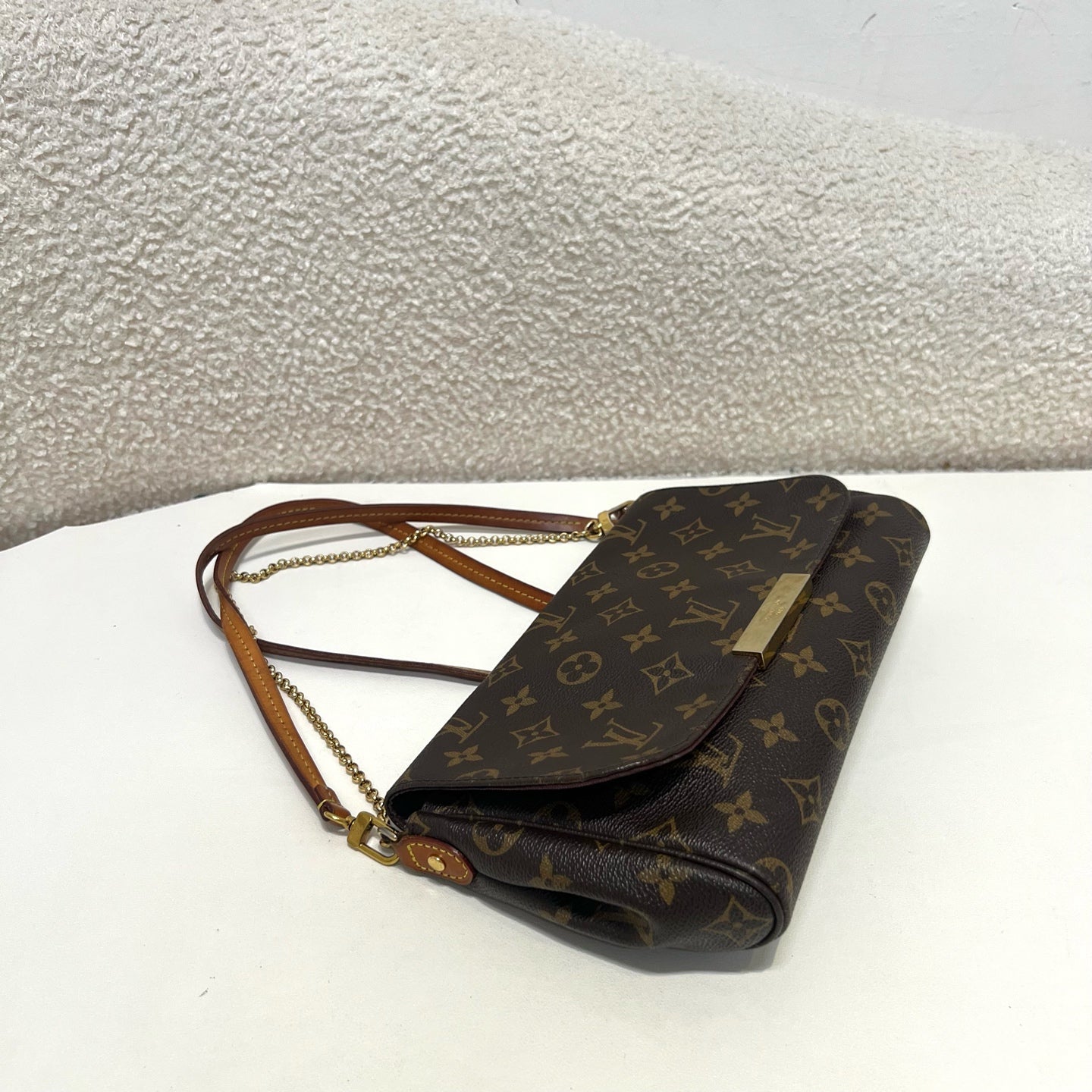 Louis Vuitton - Favorite MM - Cloth - Brown - (medium)