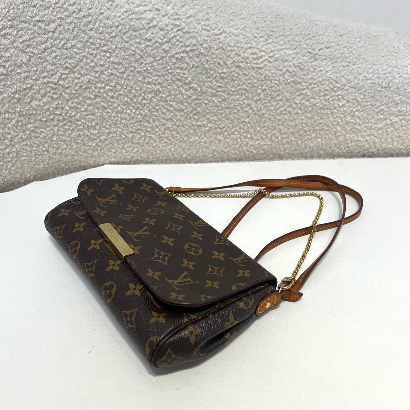 Louis Vuitton - Favorite MM - Cloth - Brown - (medium)