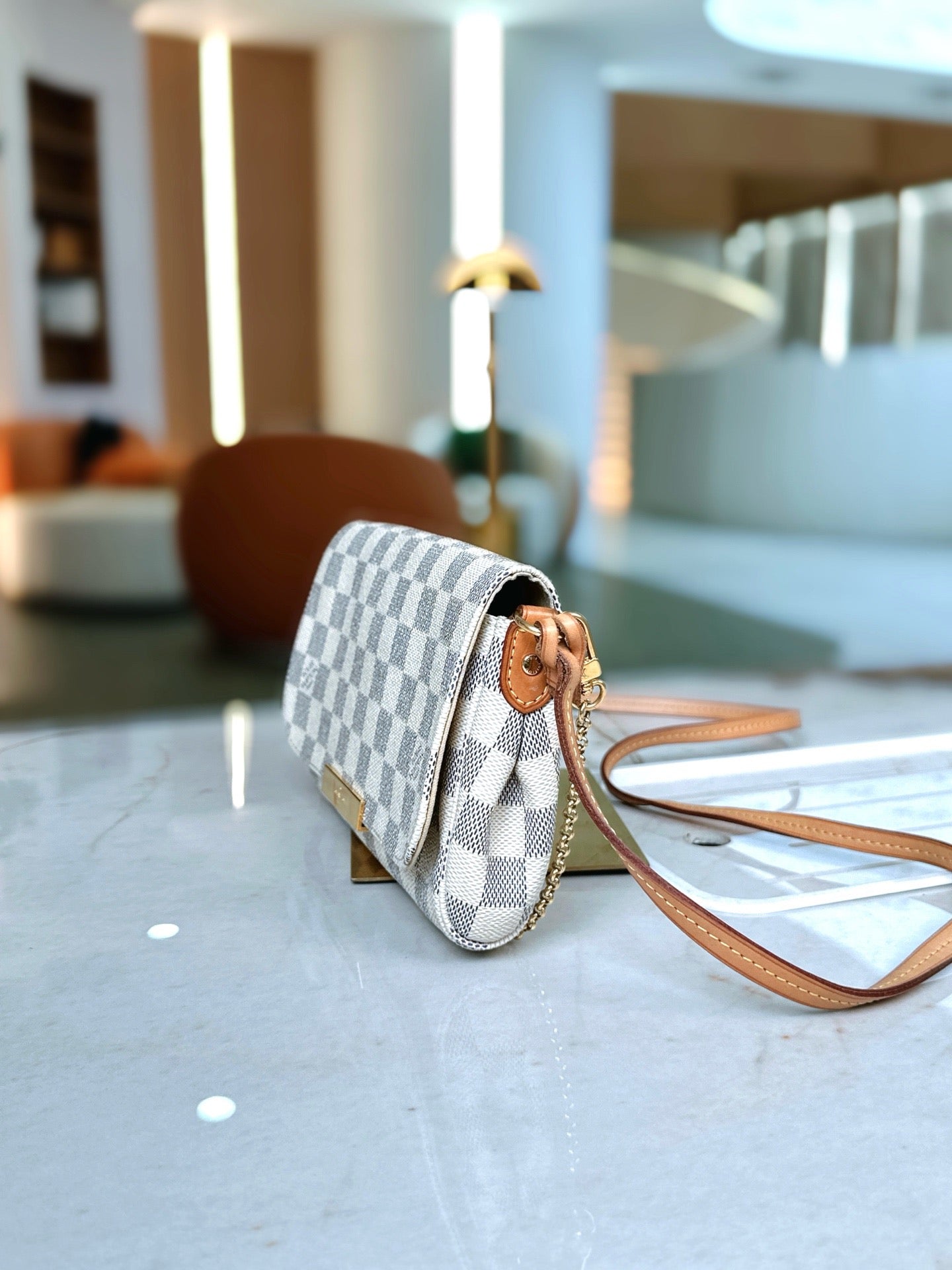 Louis Vuitton - Favorite PM - Coated canvas - White - (Small)