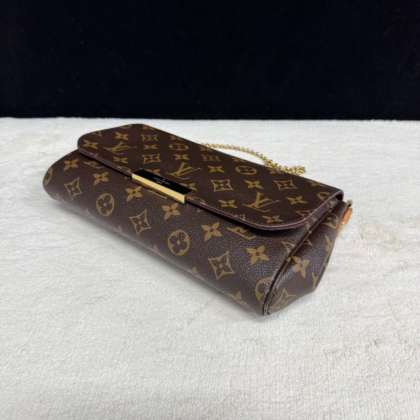 Louis Vuitton - Favorite - Synthetic - Brown - (Medium)