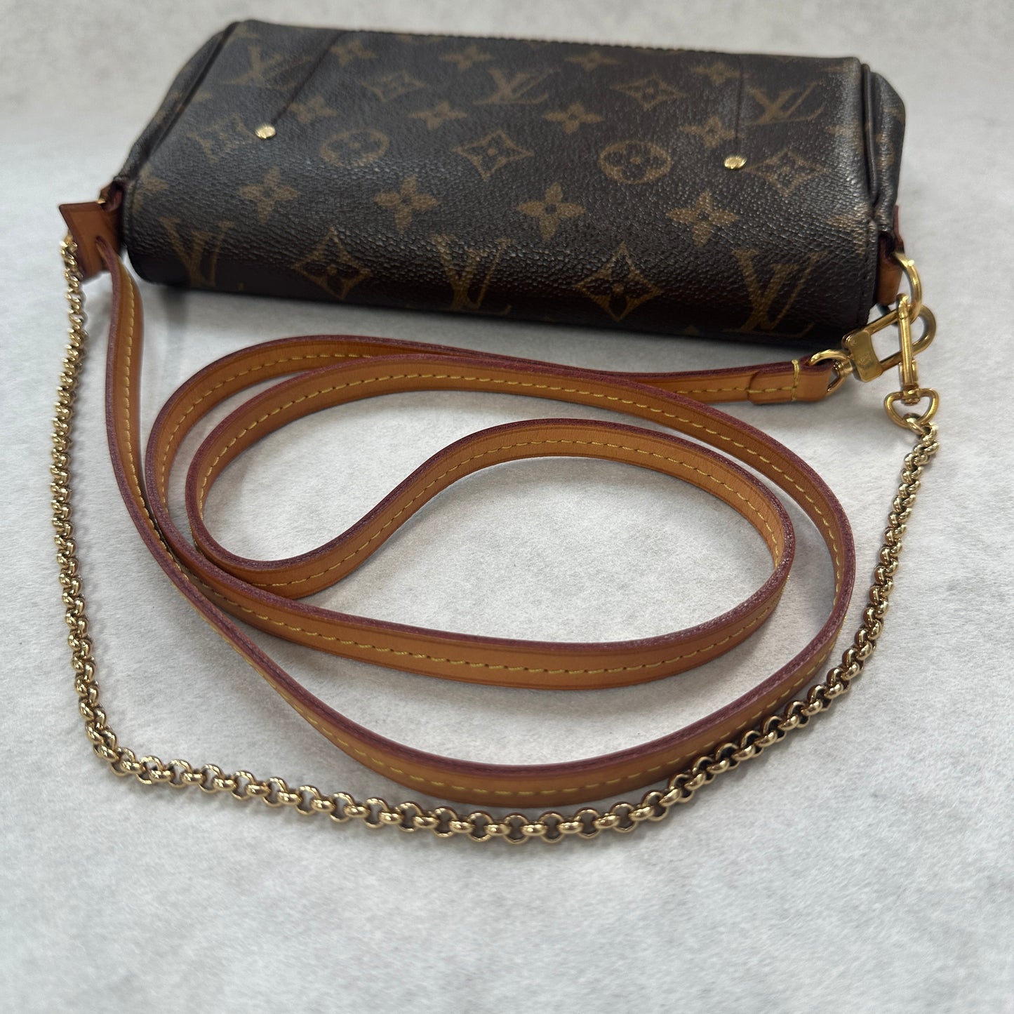 Louis Vuitton - Favorite - Synthetic - Brown - (small)