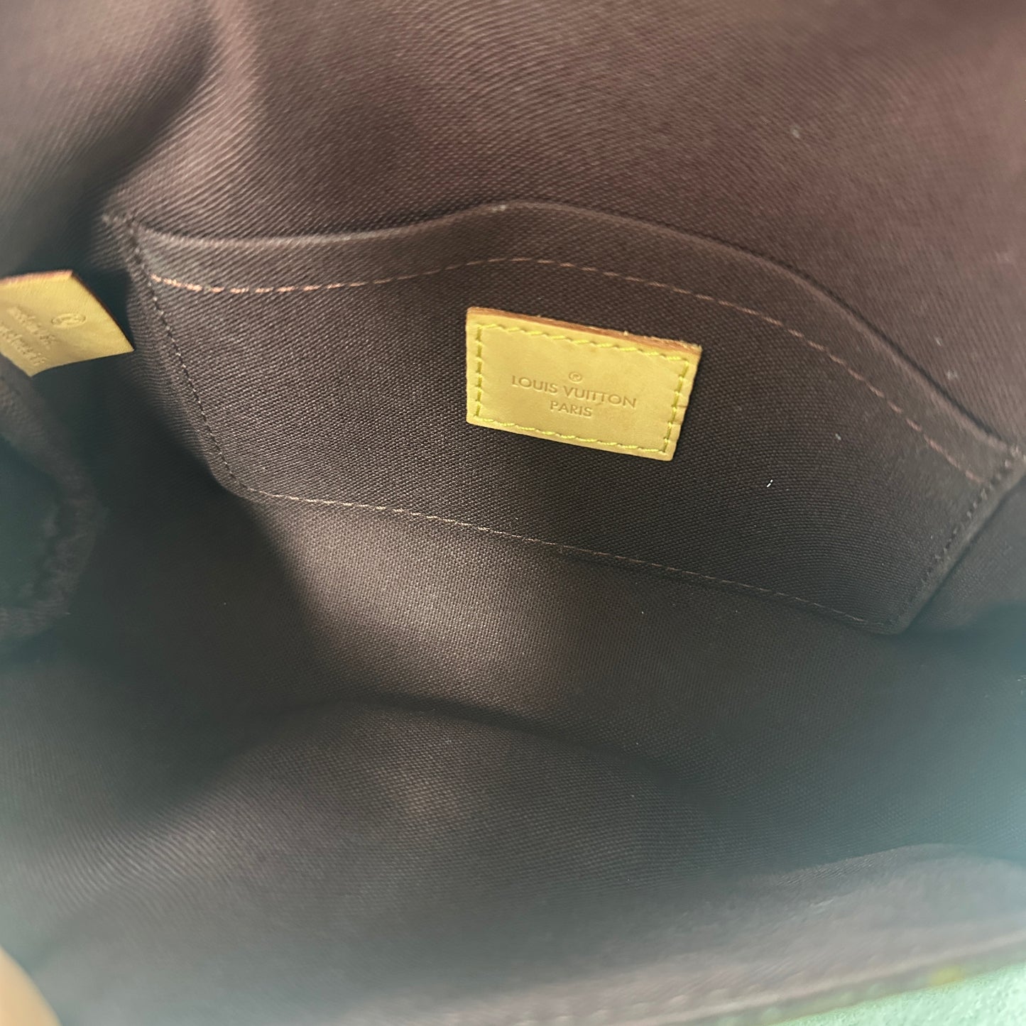 Louis Vuitton - Favorite - Synthetic - Brown - (small)