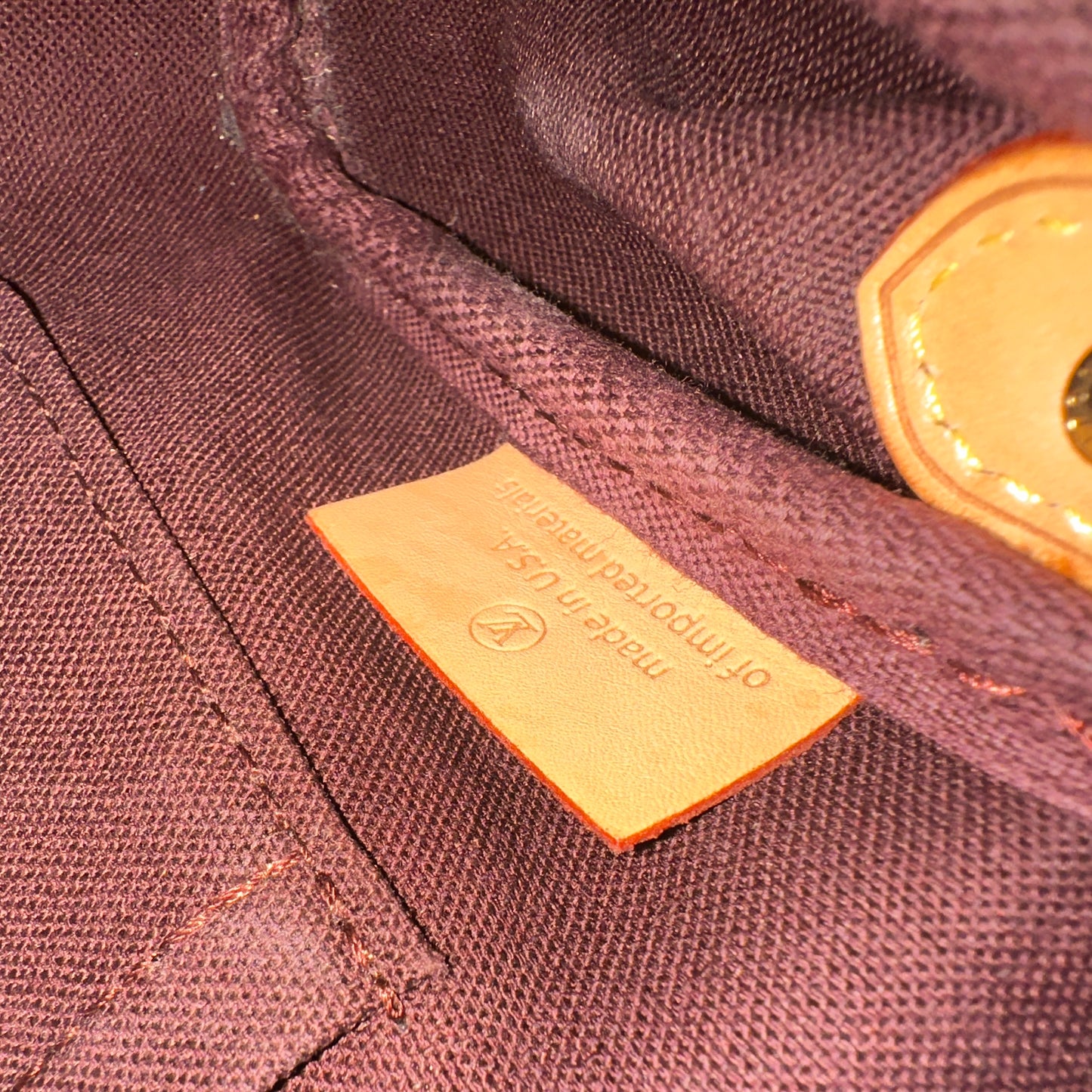 Louis Vuitton - Favorite - Synthetic - Brown - (small)
