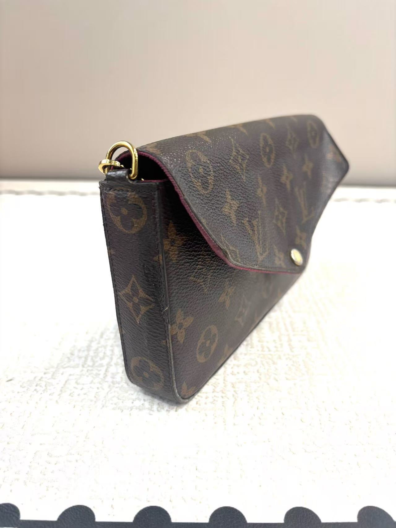 Louis Vuitton - Felicie Pochette - Monogram Coated Canvas with Cowhide Leather trim - Brown - (mini)