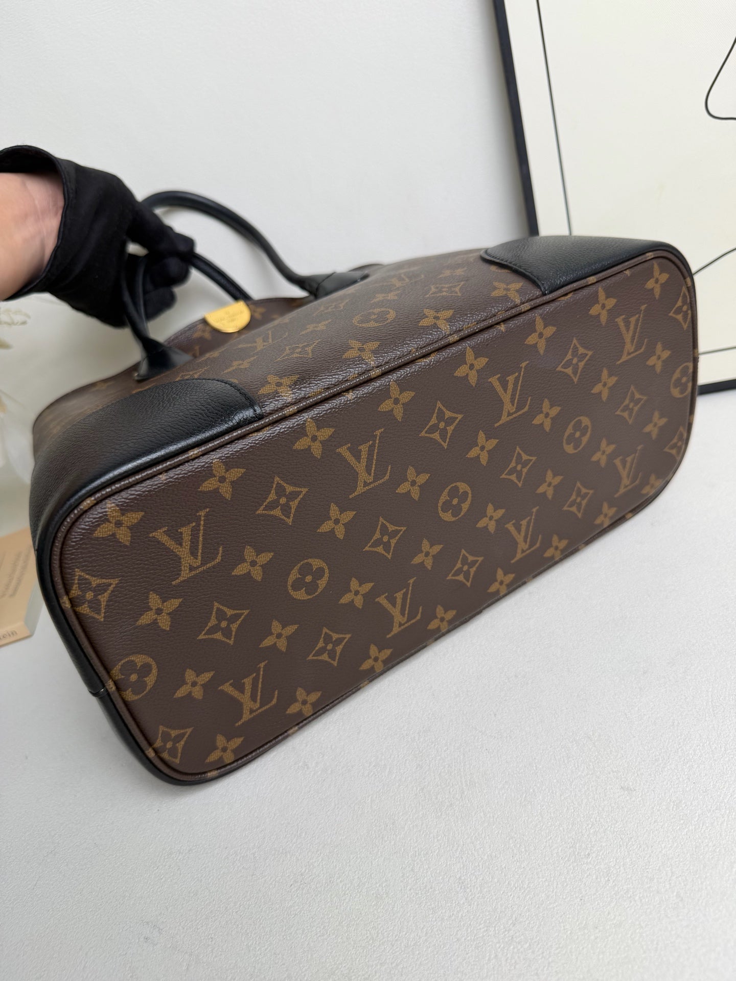 Louis Vuitton - Flandrin - Leather - Brown - (Medium)