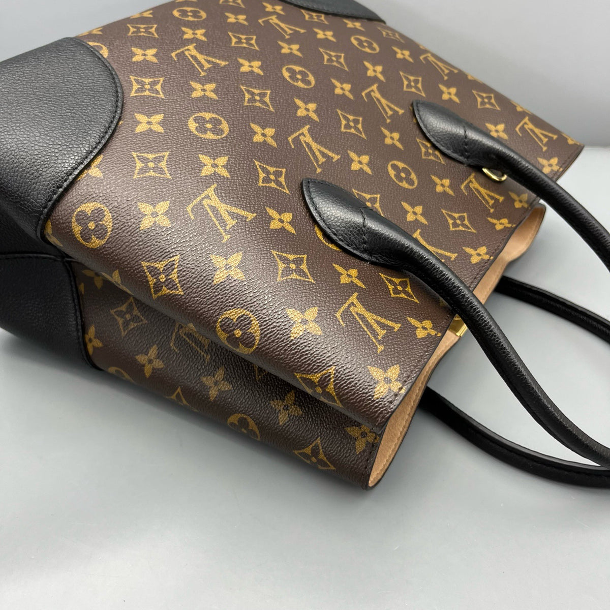 Louis Vuitton - Flandrin - Leather - Multicolour