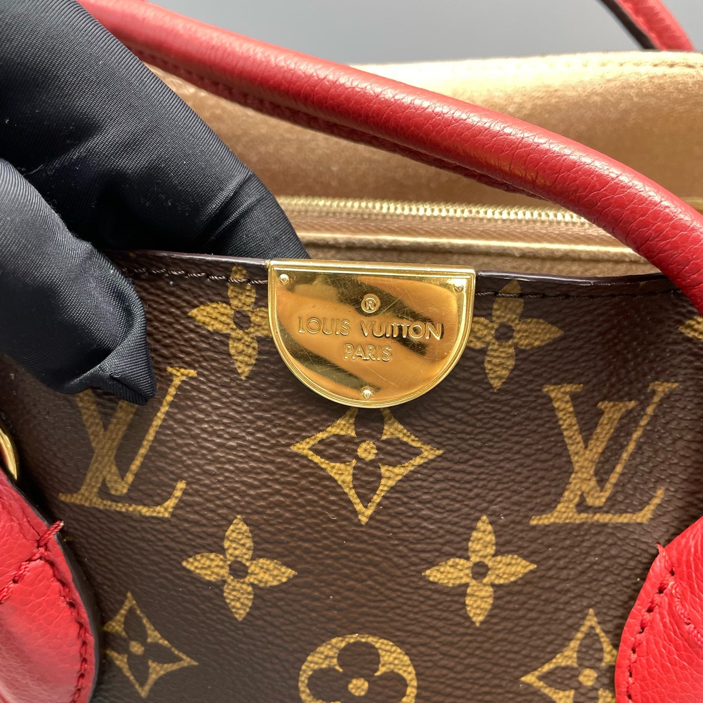 Louis Vuitton - Flandrin - Leather - Multicolour - (medium)