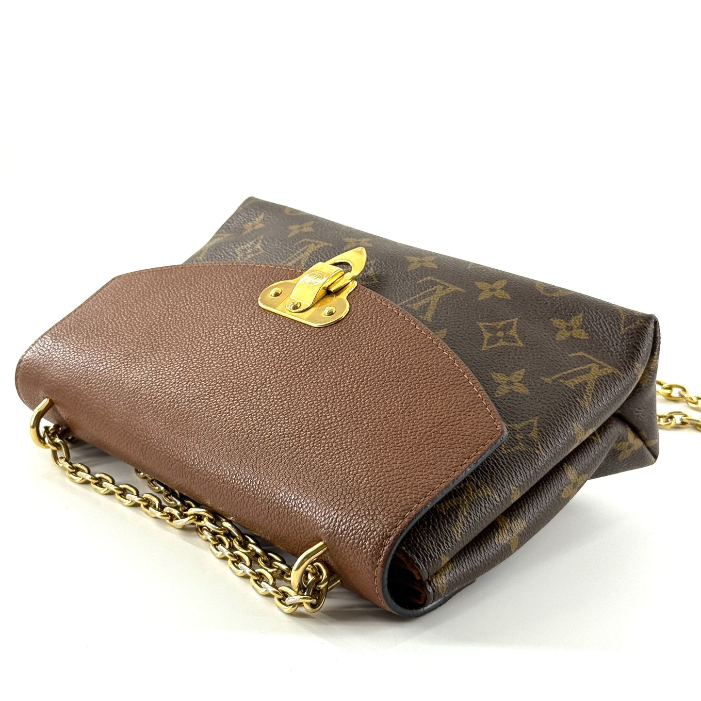 Louis Vuitton - Flap Bag - Monogram coated canvas with grained leather trim - Brown with Caramel accents - (Small)