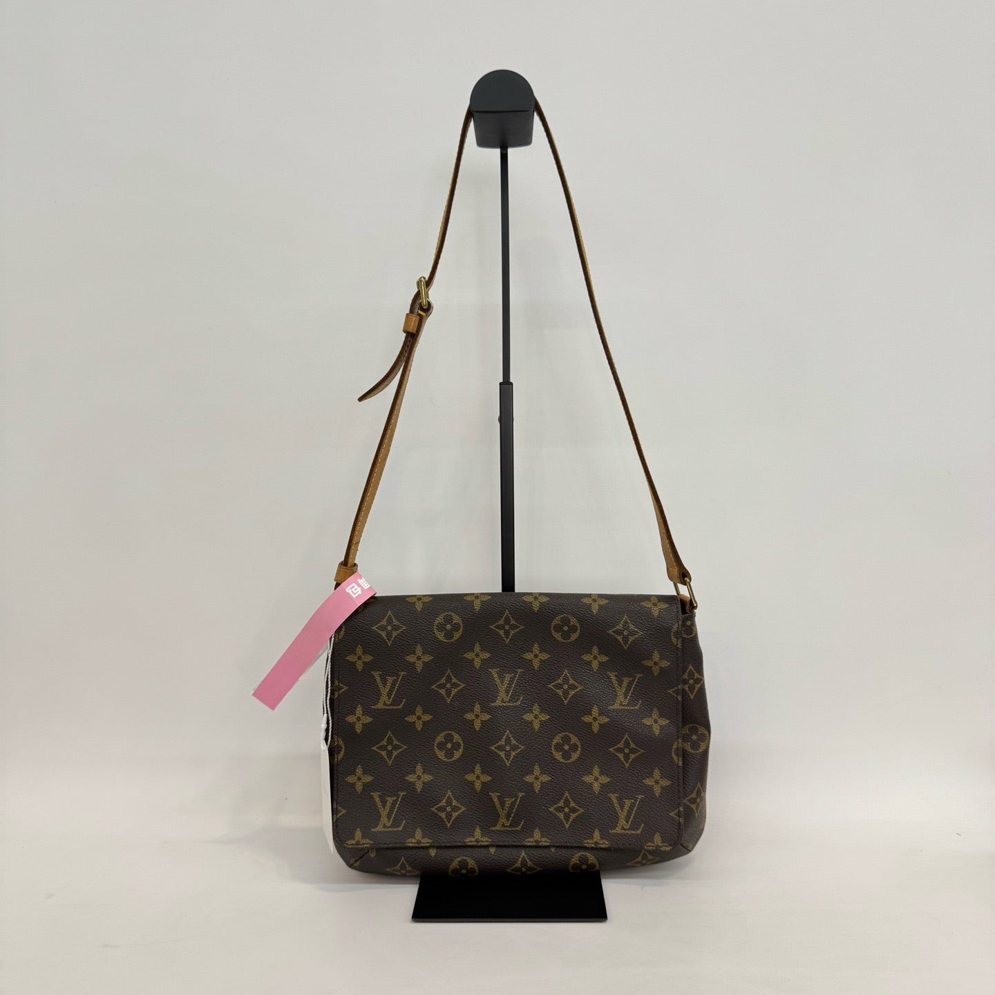 Louis Vuitton - Flap Shoulder Bag - Monogram coated canvas with vachetta leather trim - Brown - (small)