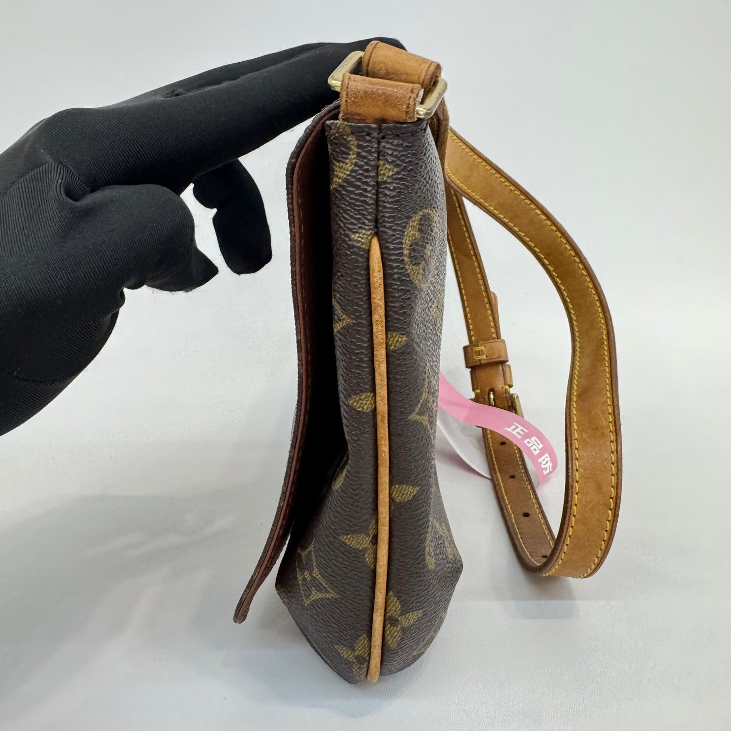 Louis Vuitton - Flap Shoulder Bag - Monogram coated canvas with vachetta leather trim - Brown - (small)