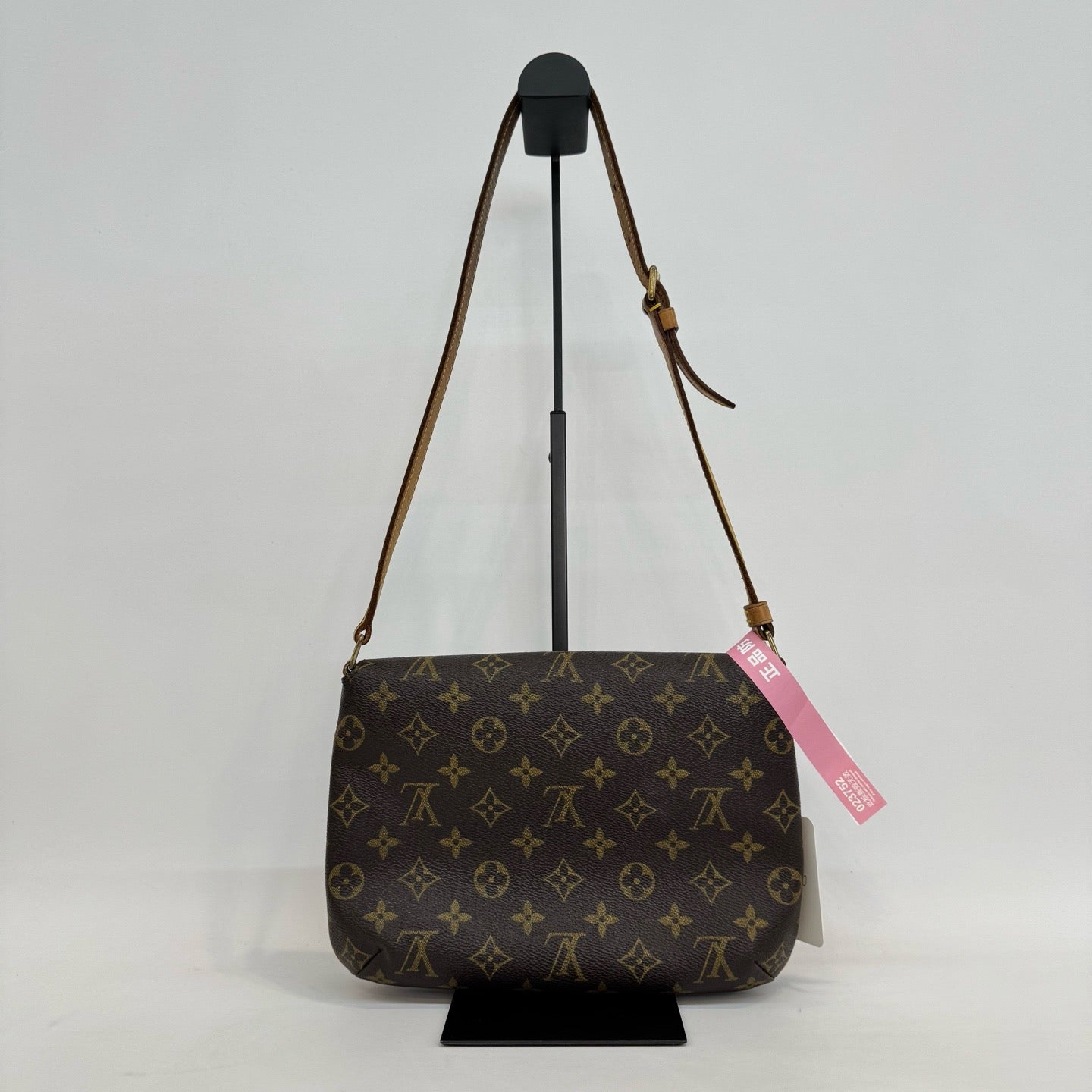 Louis Vuitton - Flap Shoulder Bag - Monogram coated canvas with vachetta leather trim - Brown - (small)