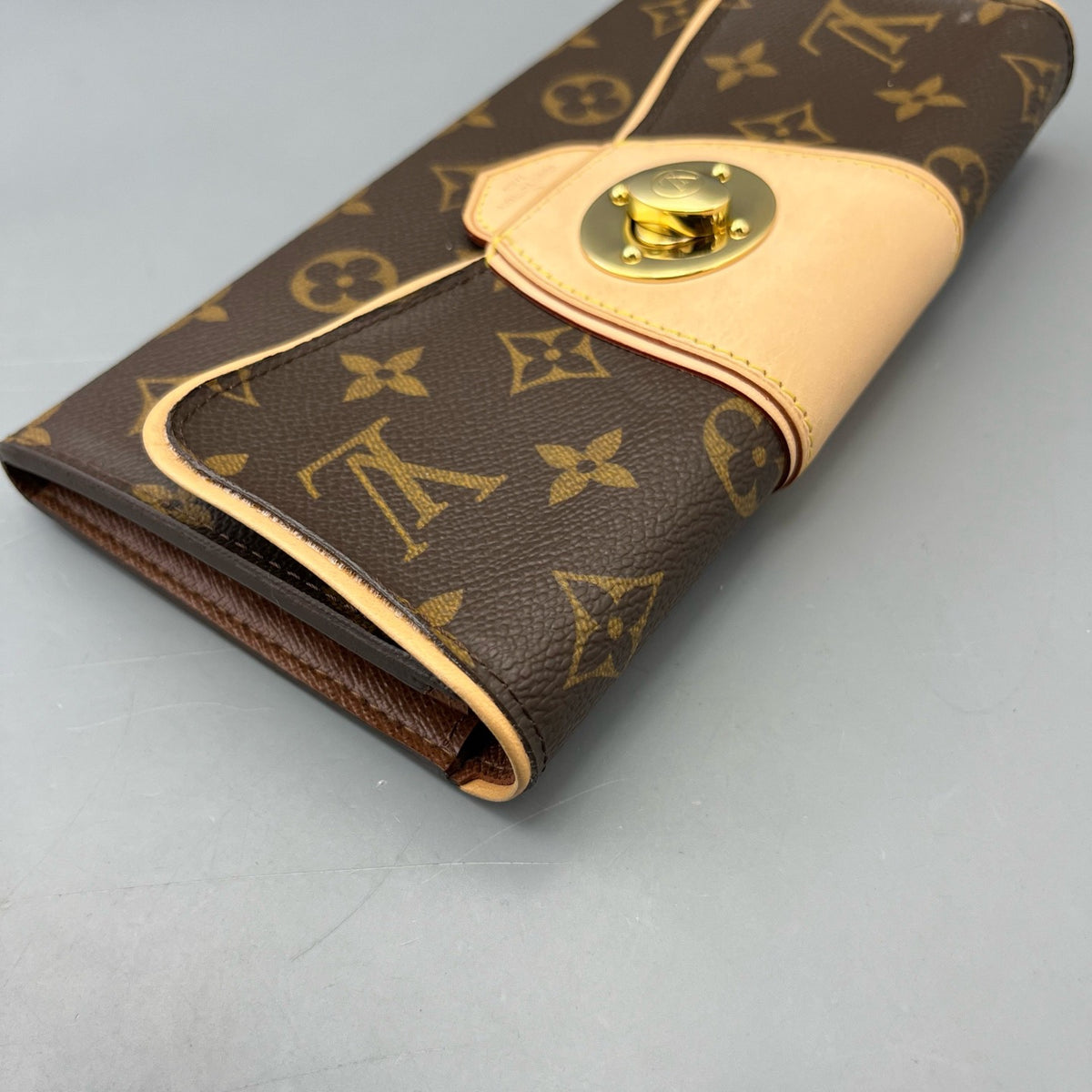 Louis Vuitton - Flap Wallet - Leather - Brown - (small)