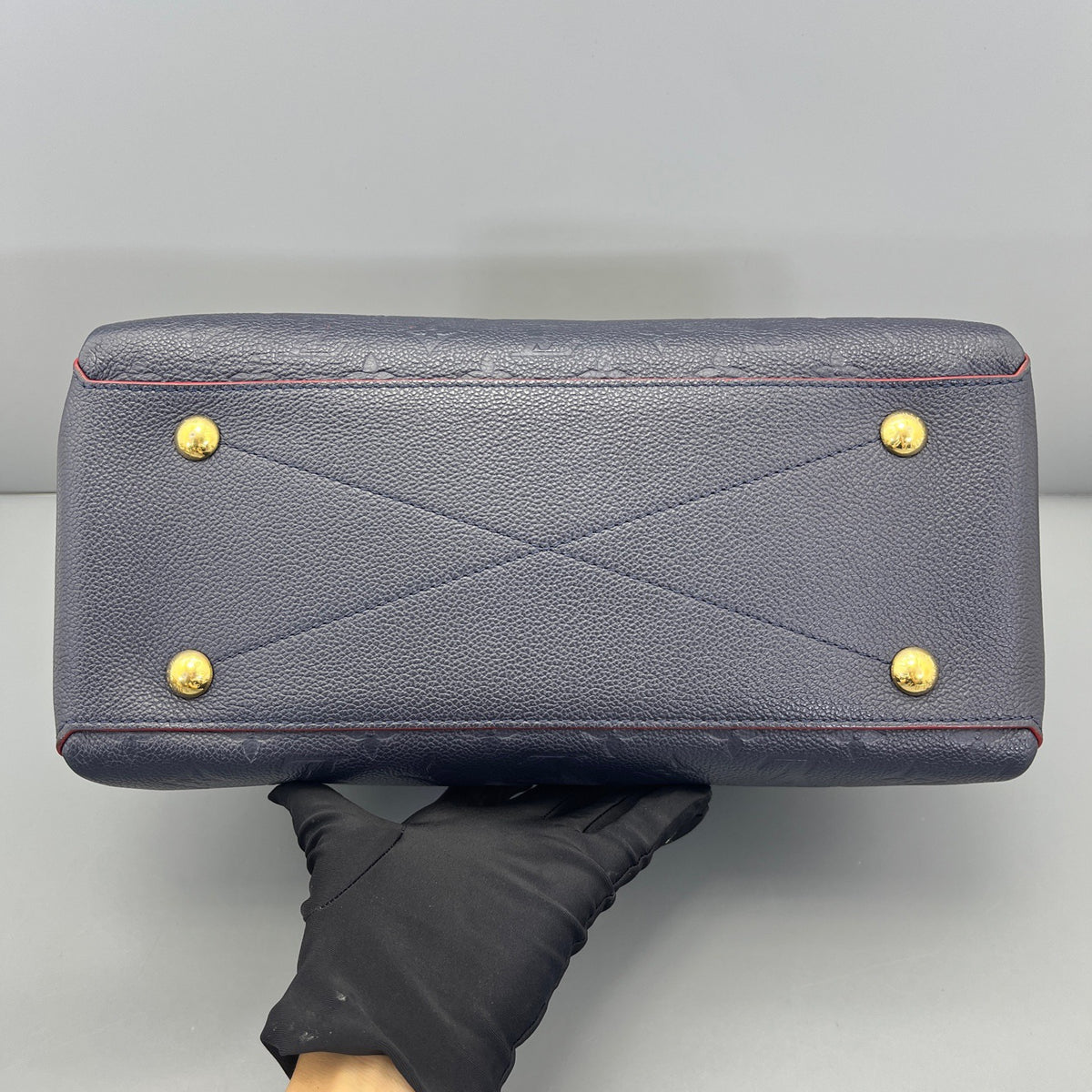 Louis Vuitton - George - Leather - Blue - (medium)