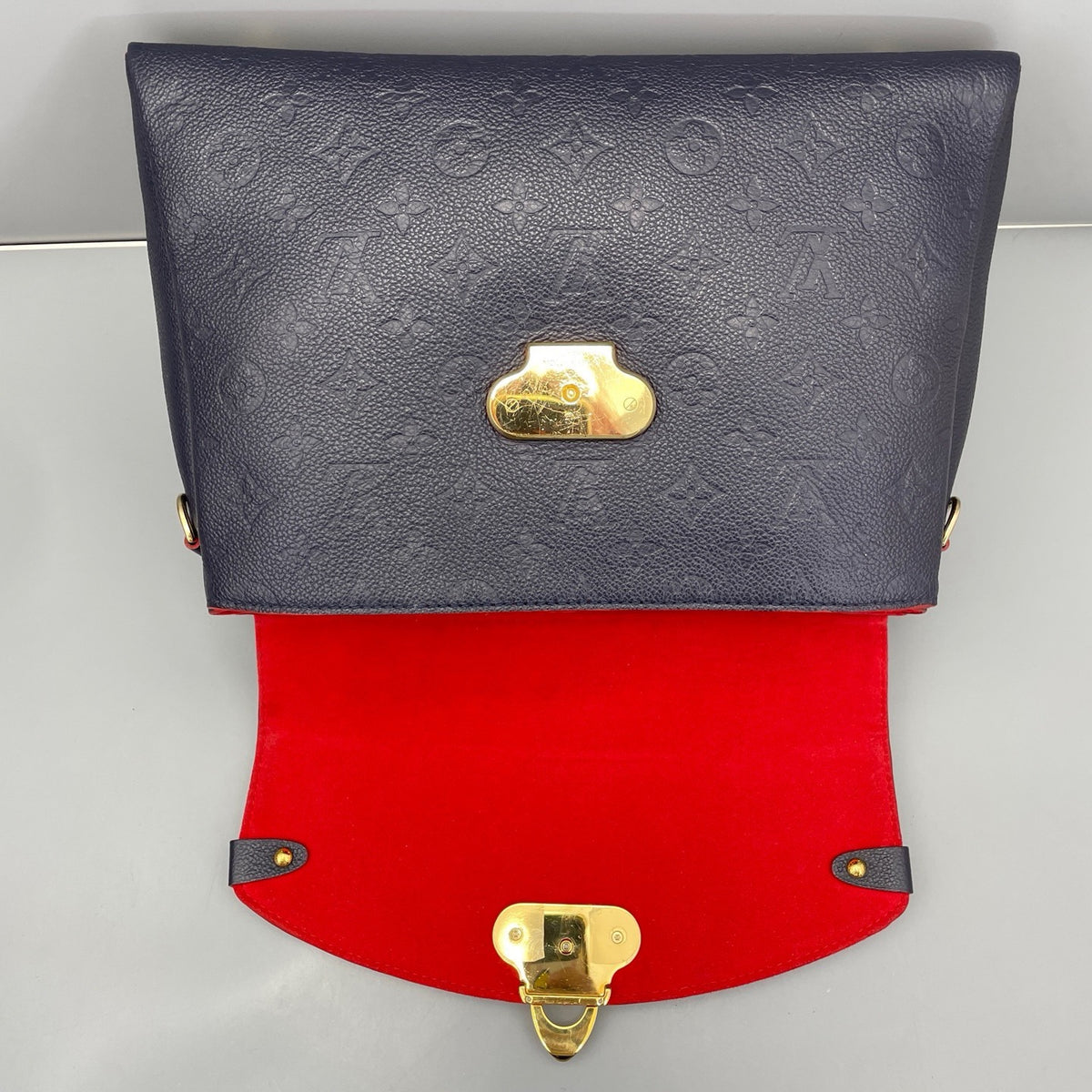 Louis Vuitton - George - Leather - Blue - (medium)