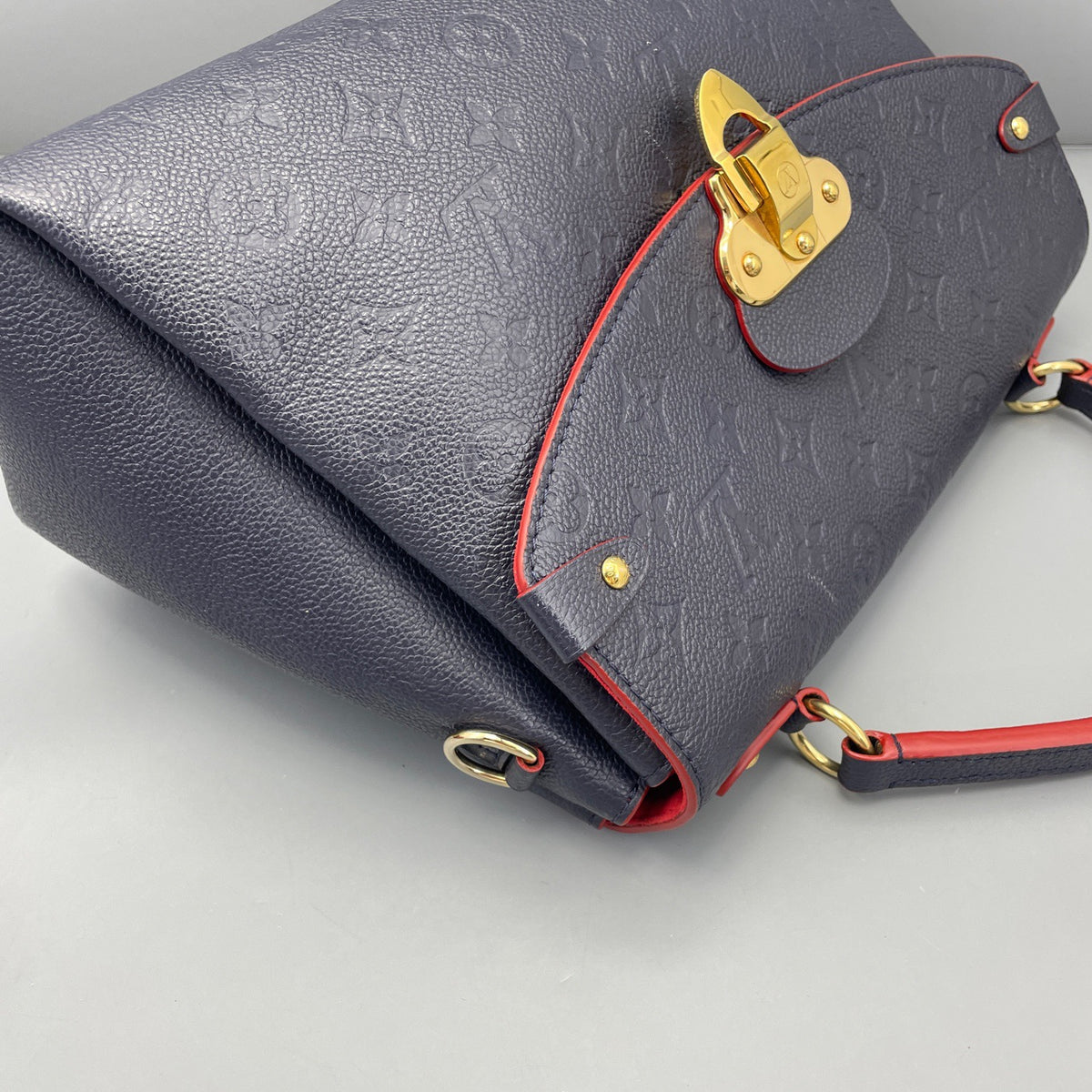Louis Vuitton - George - Leather - Blue - (medium)
