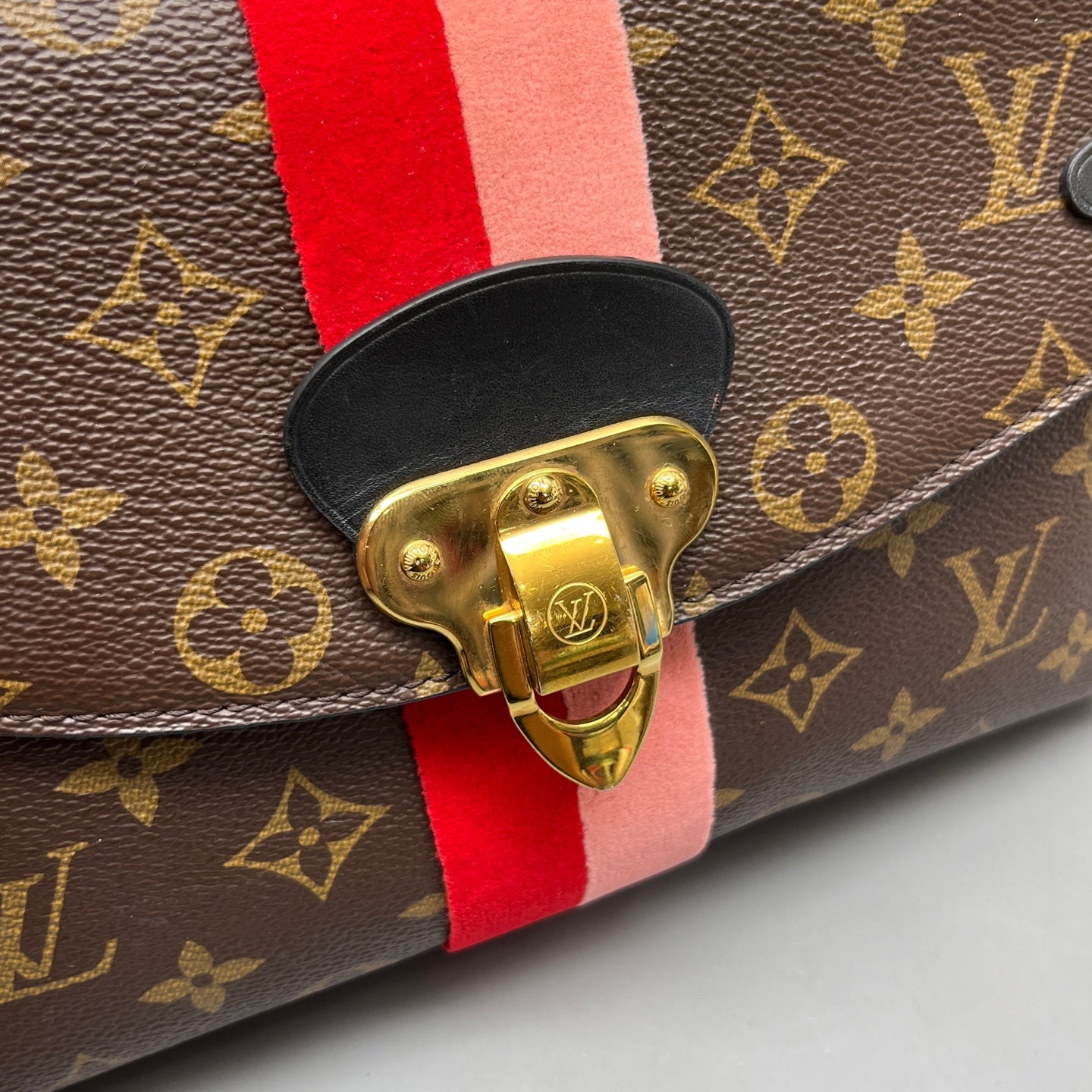 Louis Vuitton - Georges BB Messenger Bag - Leather - Multicolour - (small)
