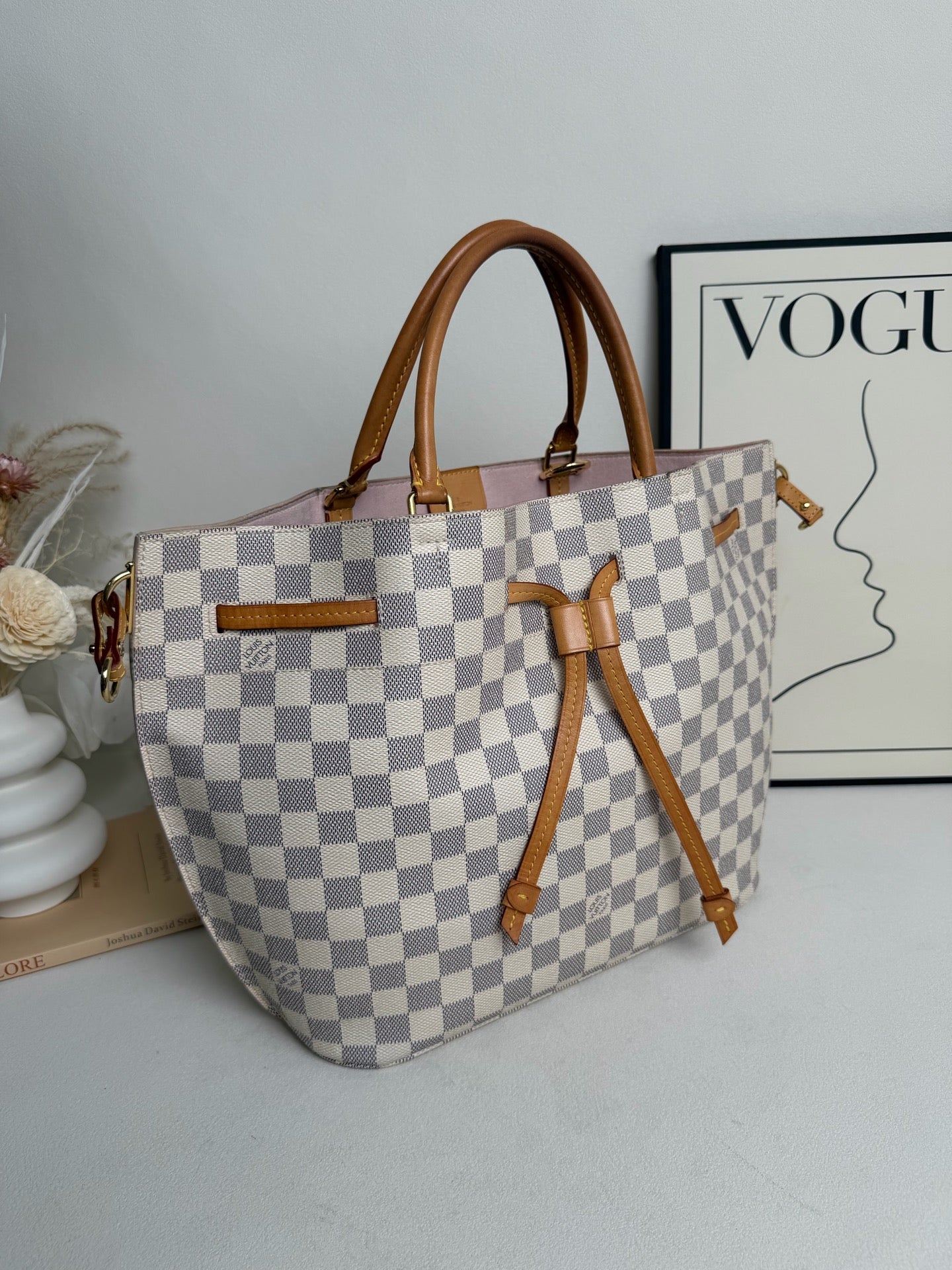 Louis Vuitton - Girolata - Cloth - White - (Other)
