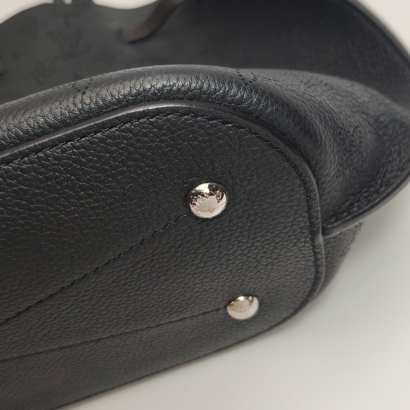 Louis Vuitton - Girolata - Leather - Black - (large)
