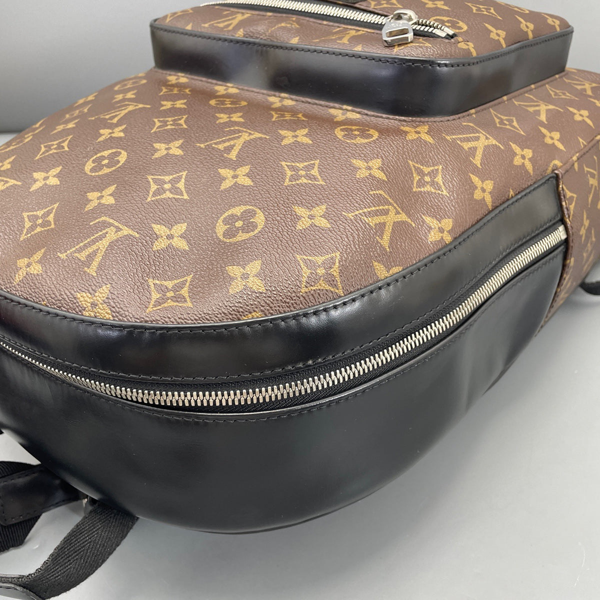 Louis Vuitton - Gosh Backpack - Leather - Brown