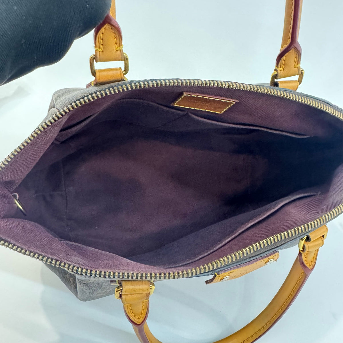 Louis Vuitton - Graceful - Leather - Brown - (medium)
