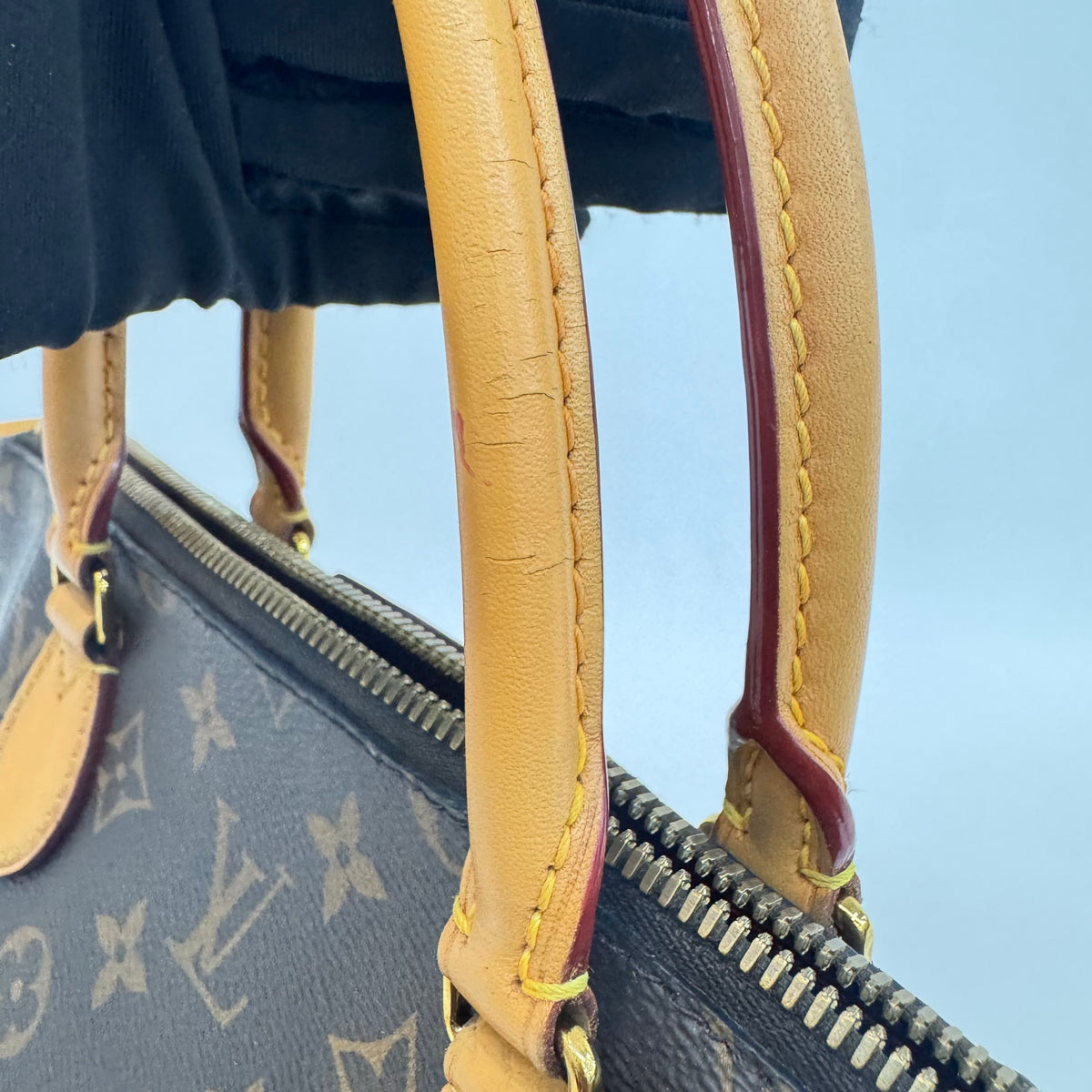 Louis Vuitton - Graceful - Leather - Brown - (medium)