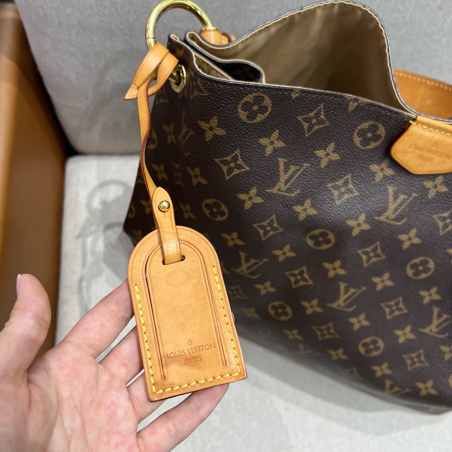 Louis Vuitton - Graceful - Leather - Brown - (small)