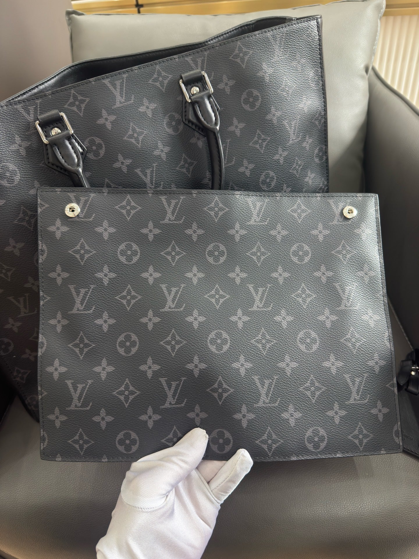 Louis Vuitton - Grand Sac - Leather - Black - (large)