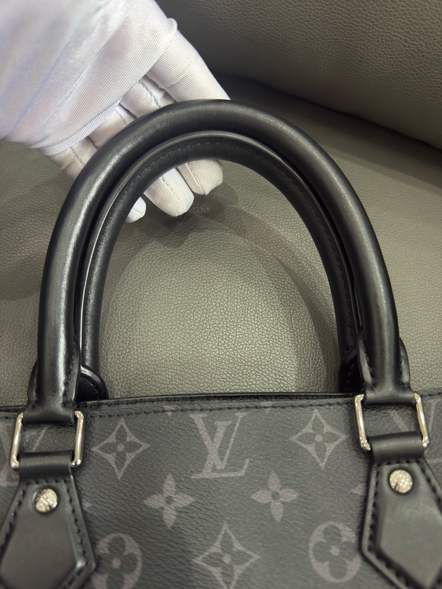 Louis Vuitton - Grand Sac - Leather - Black - (large)
