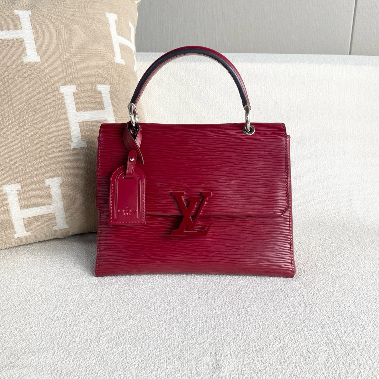 Louis Vuitton - Grenelle - Leather - Red - (small)