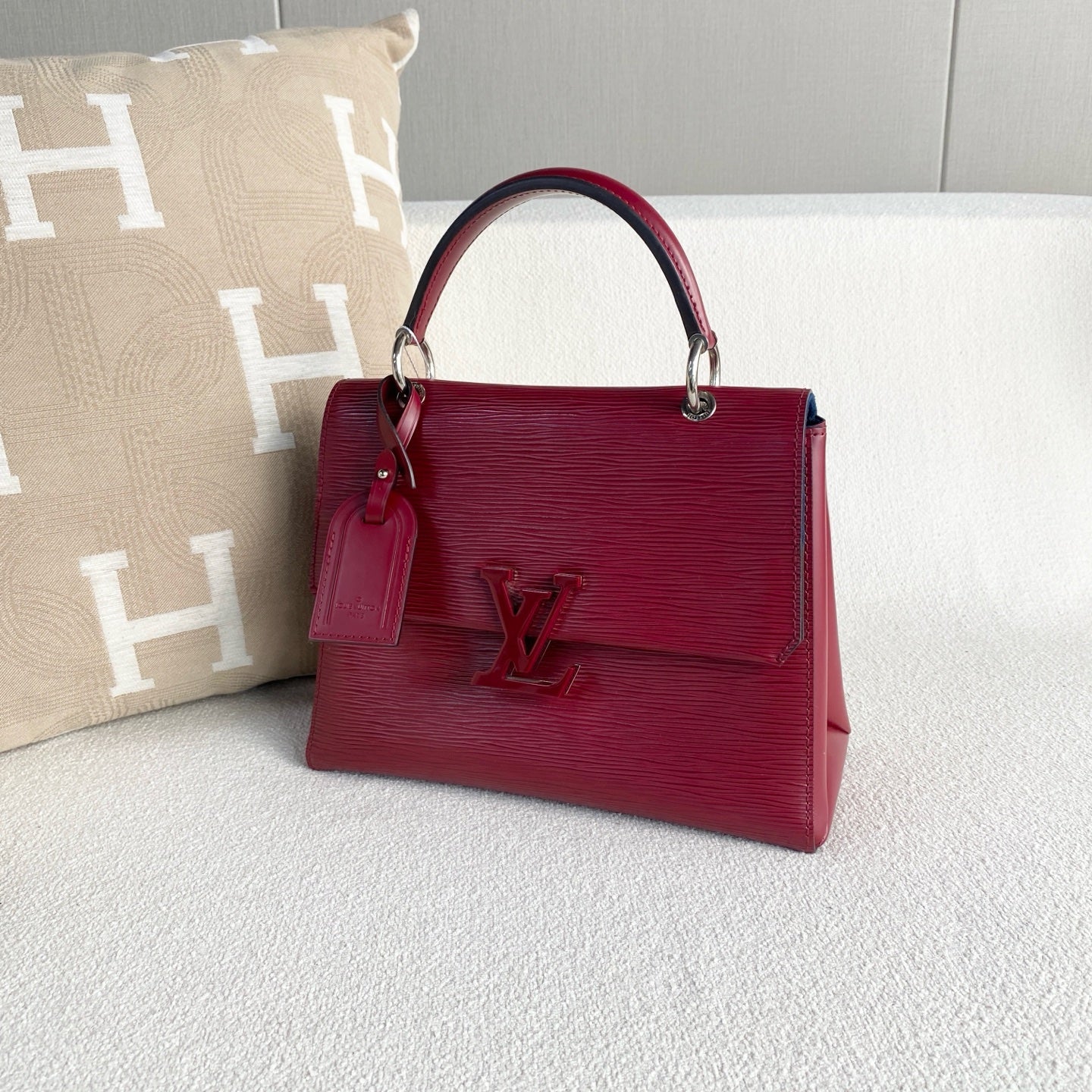 Louis Vuitton - Grenelle - Leather - Red - (small)